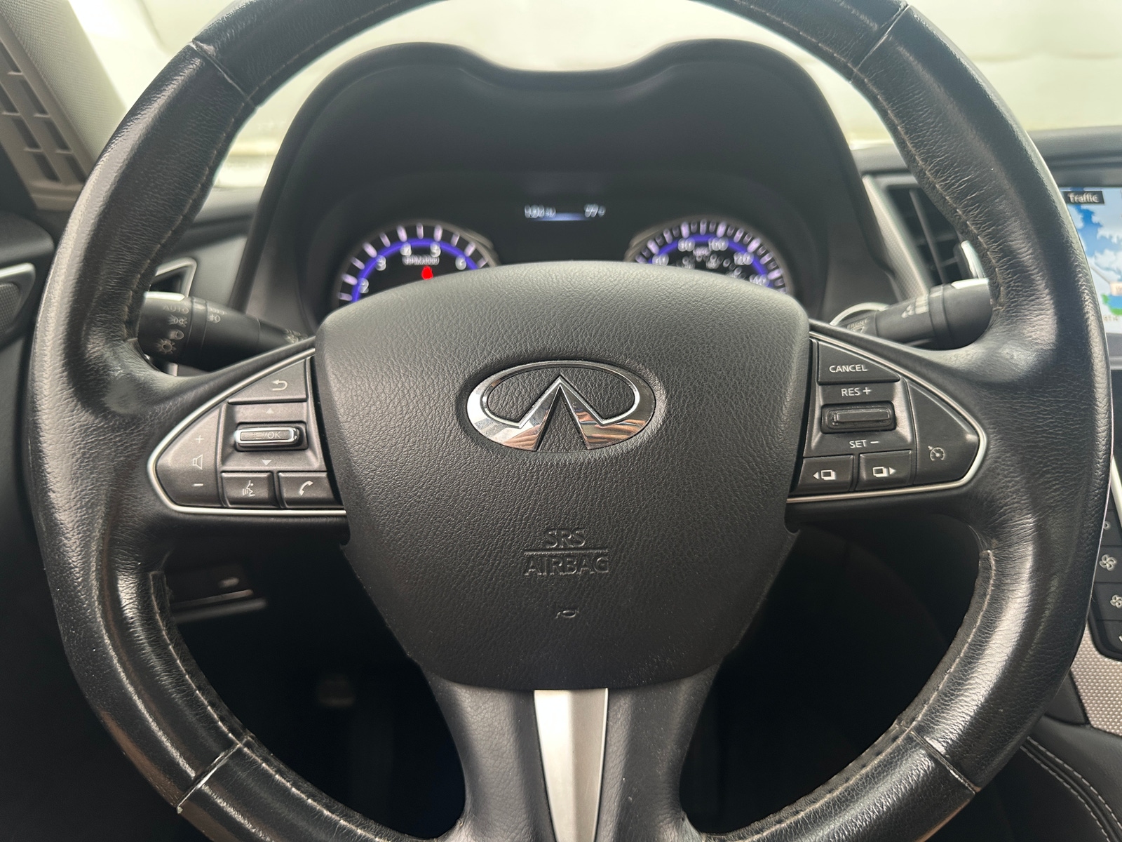 Thumbnail: 2015 INFINITI Q50 - 4