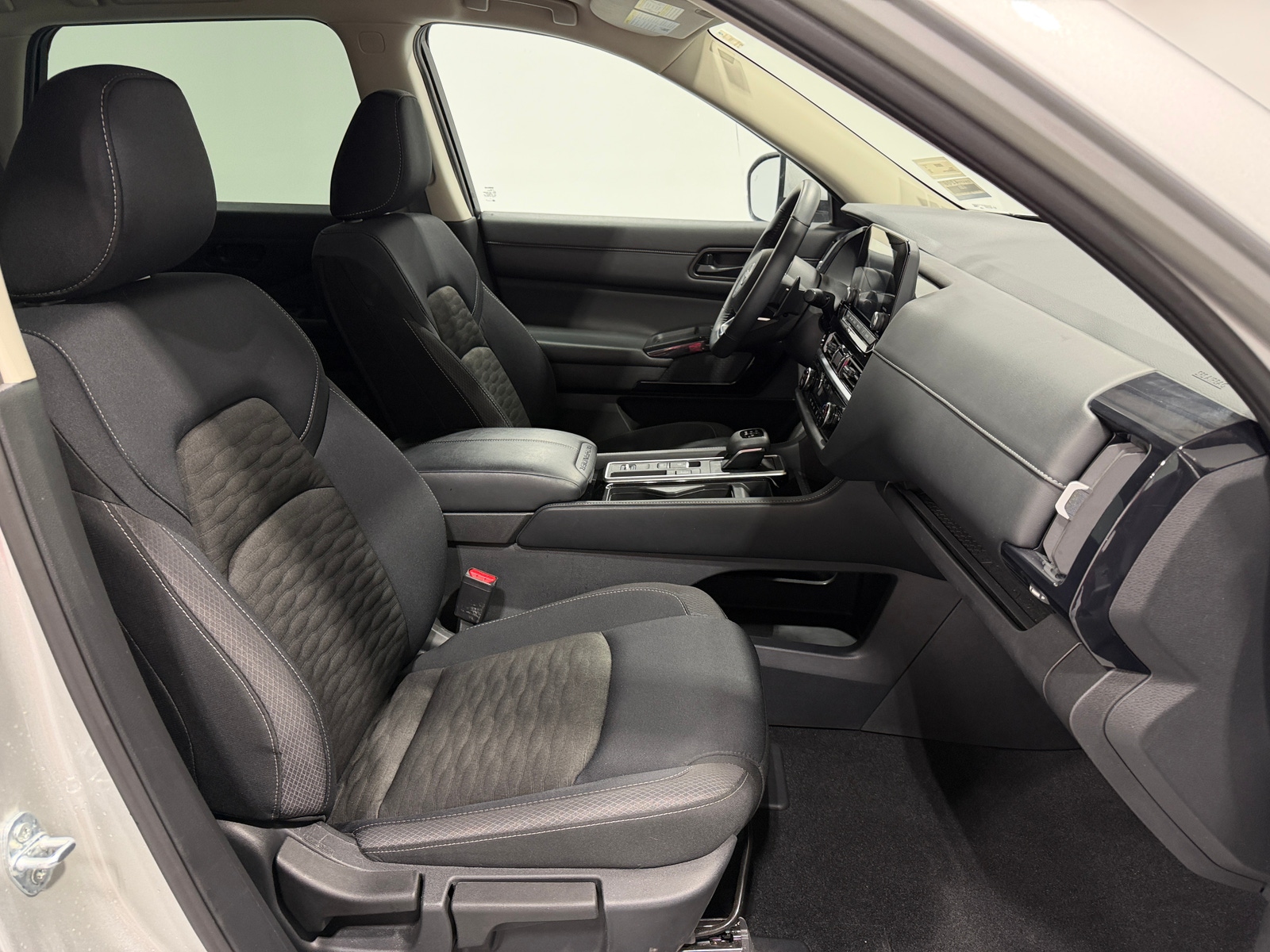 Thumbnail: 2025 Nissan Pathfinder - 2