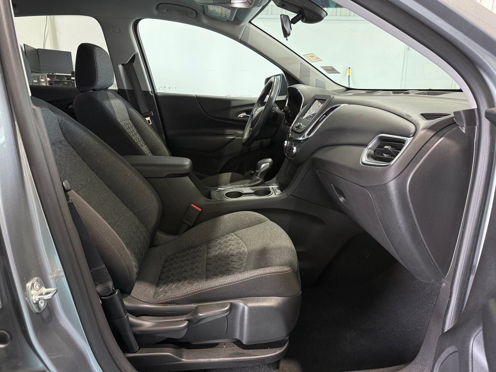 Thumbnail: 2023 Chevrolet Equinox - 2