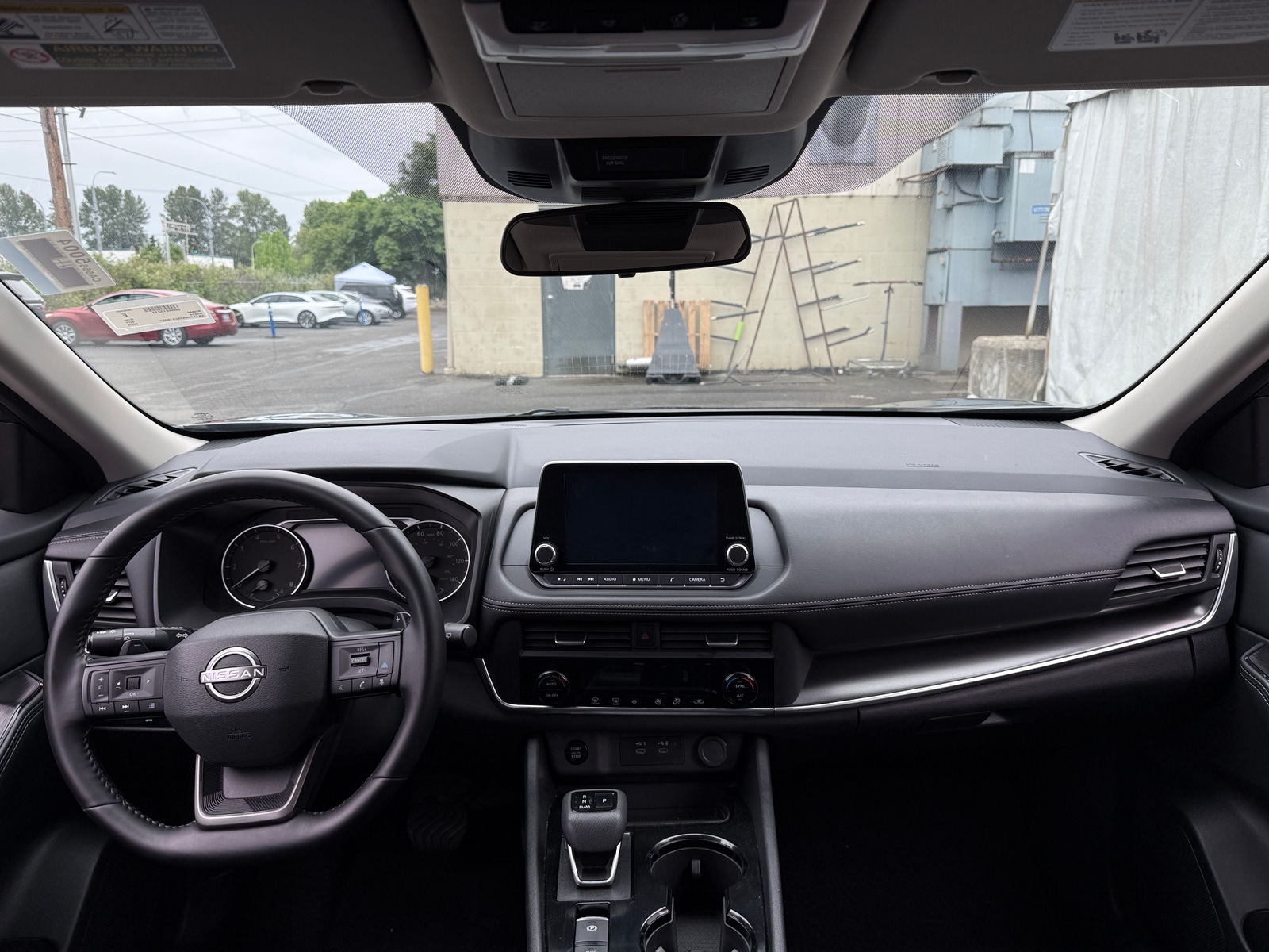 Thumbnail: 2025 Nissan Rogue - 3