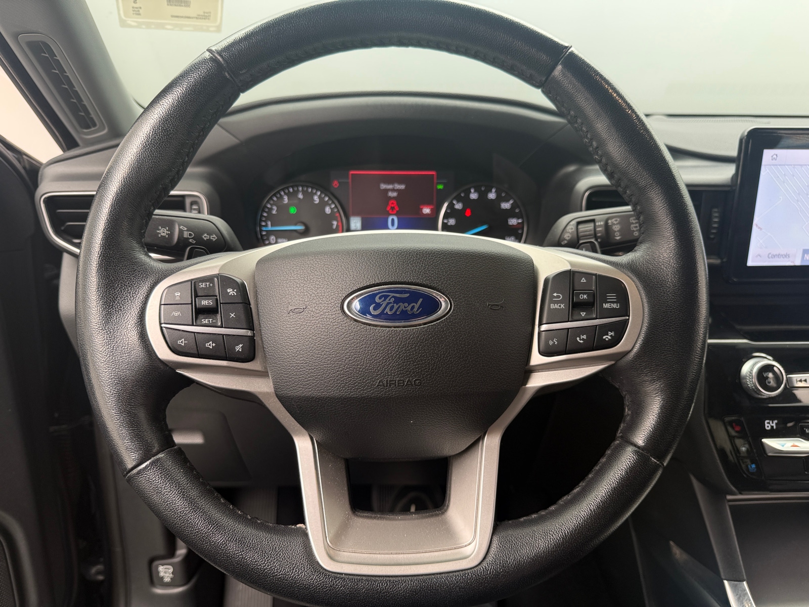 Thumbnail: 2021 Ford Explorer - 4