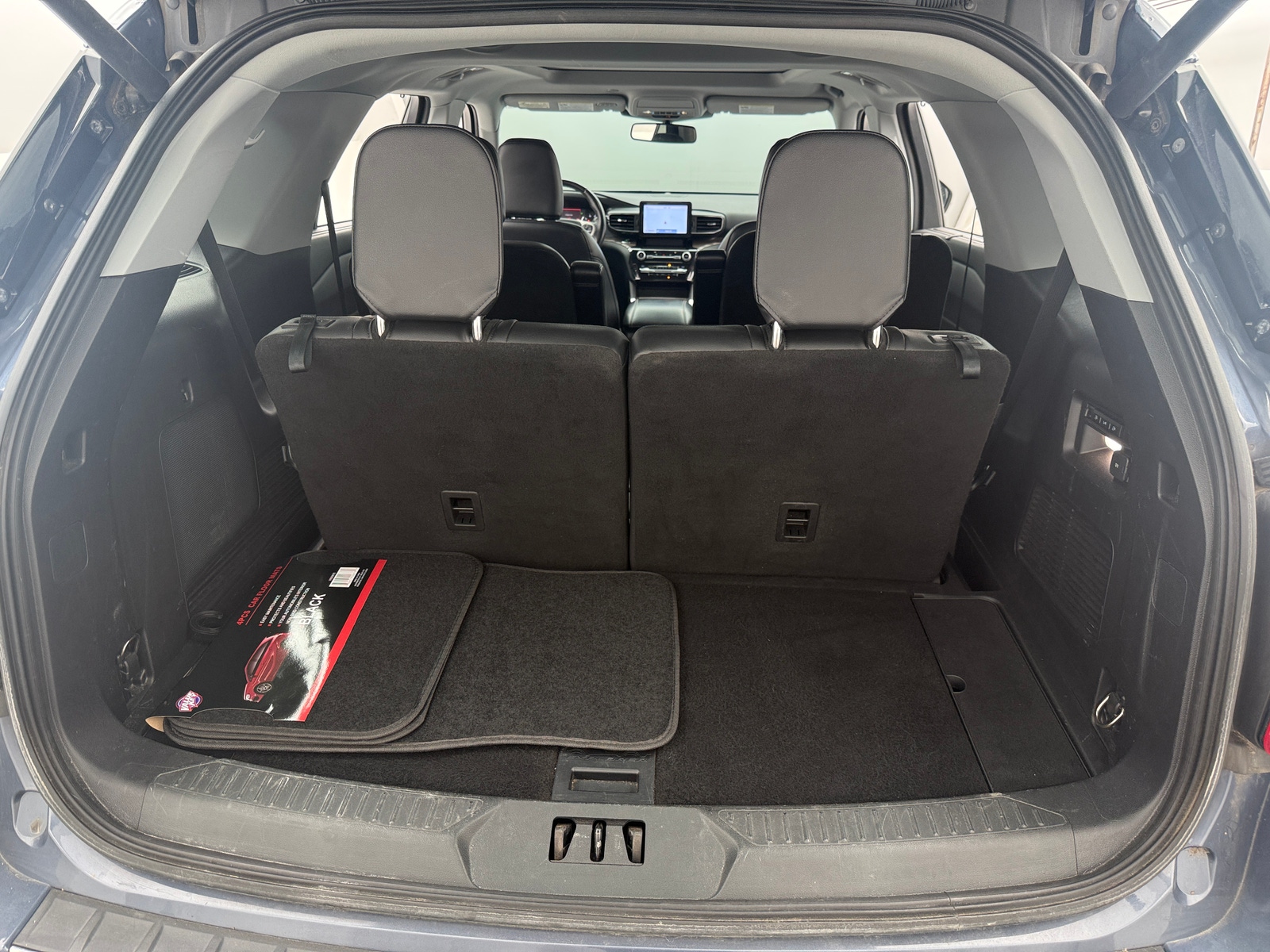 Thumbnail: 2021 Ford Explorer - 6
