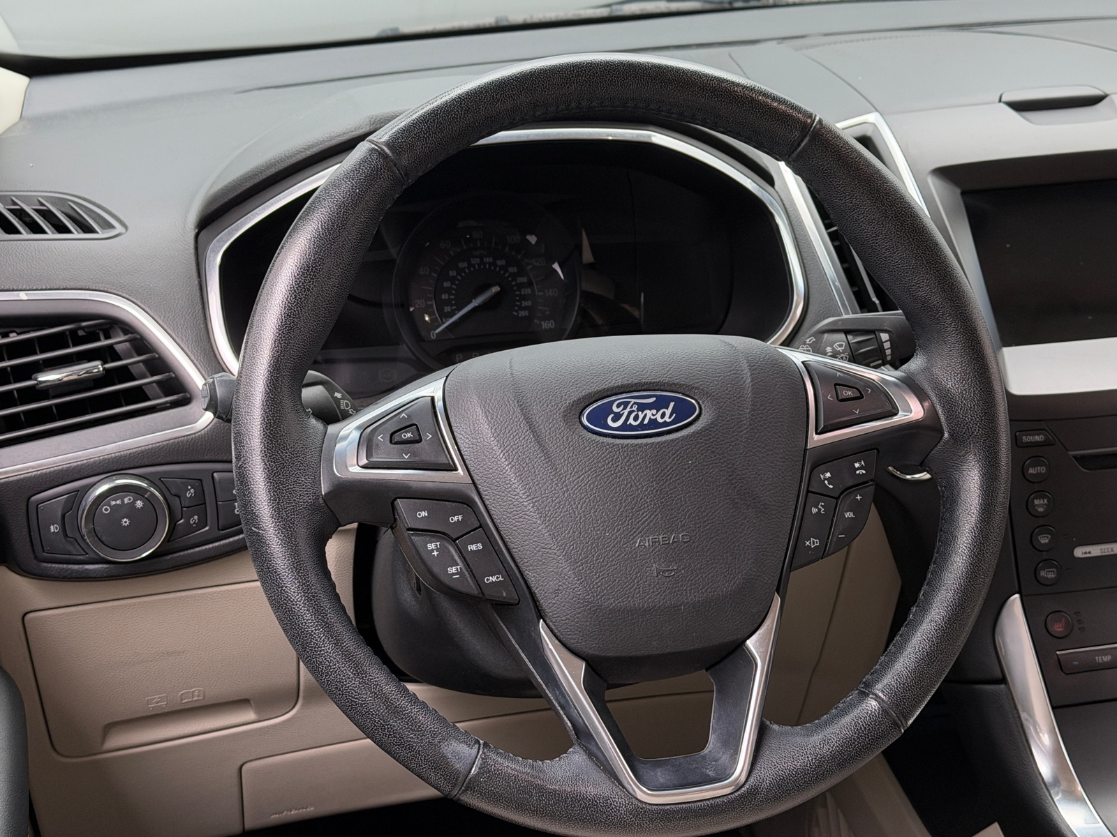 Thumbnail: 2019 Ford Edge - 4