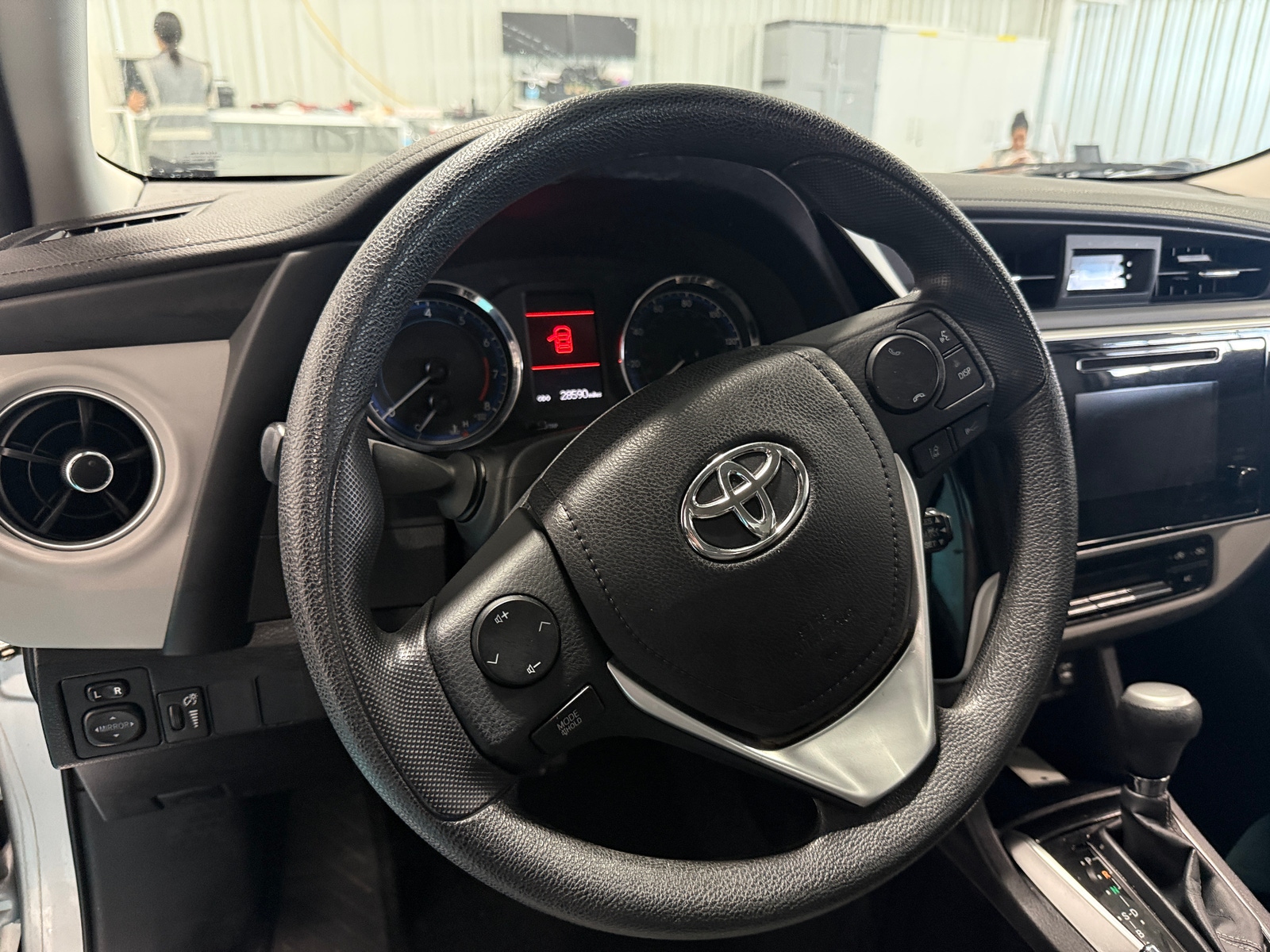 Thumbnail: 2017 Toyota Corolla - 5