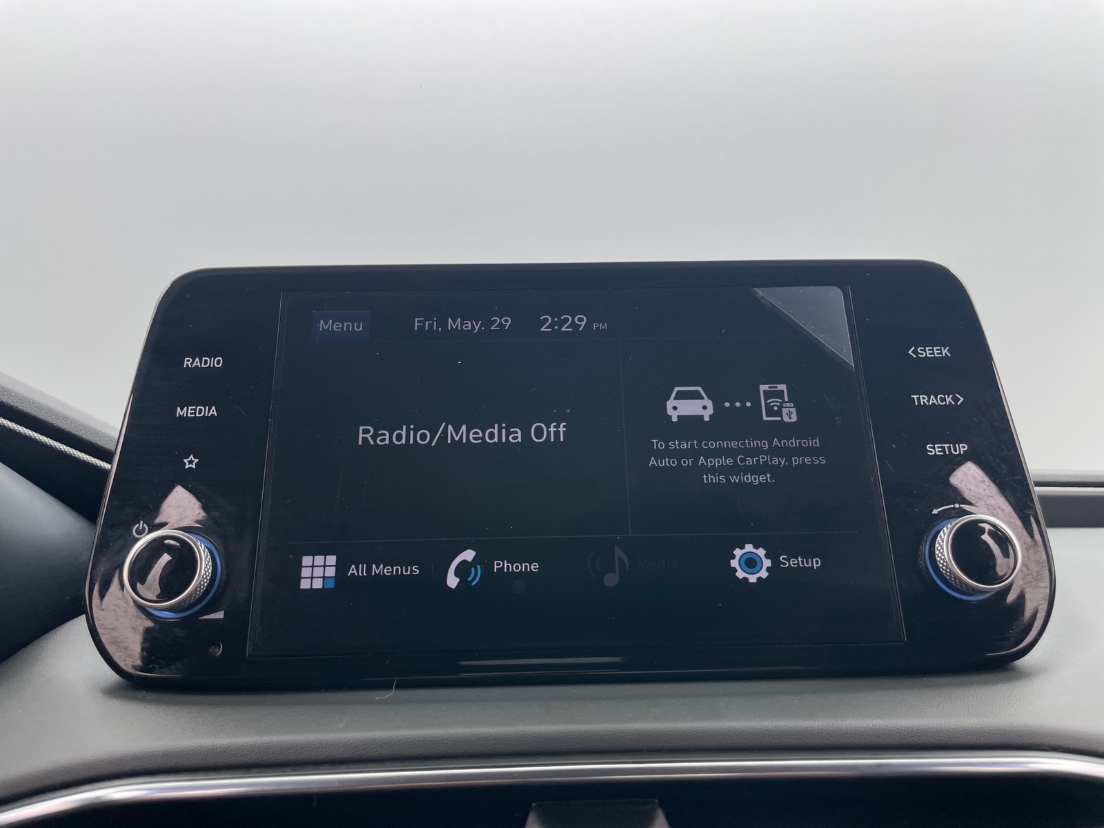 Thumbnail: 2023 Hyundai Santa Fe - 4