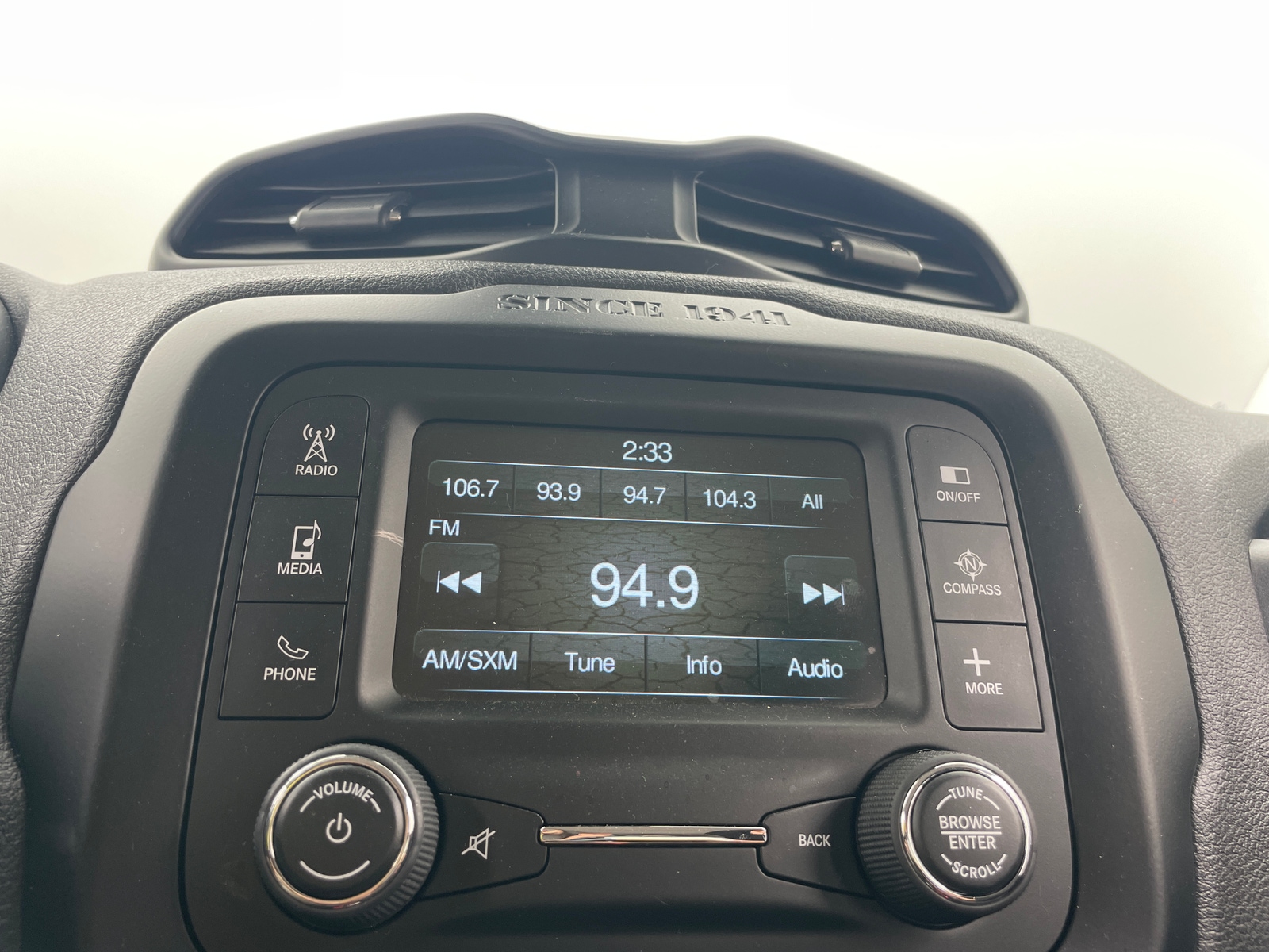 Thumbnail: 2015 Jeep Renegade - 4