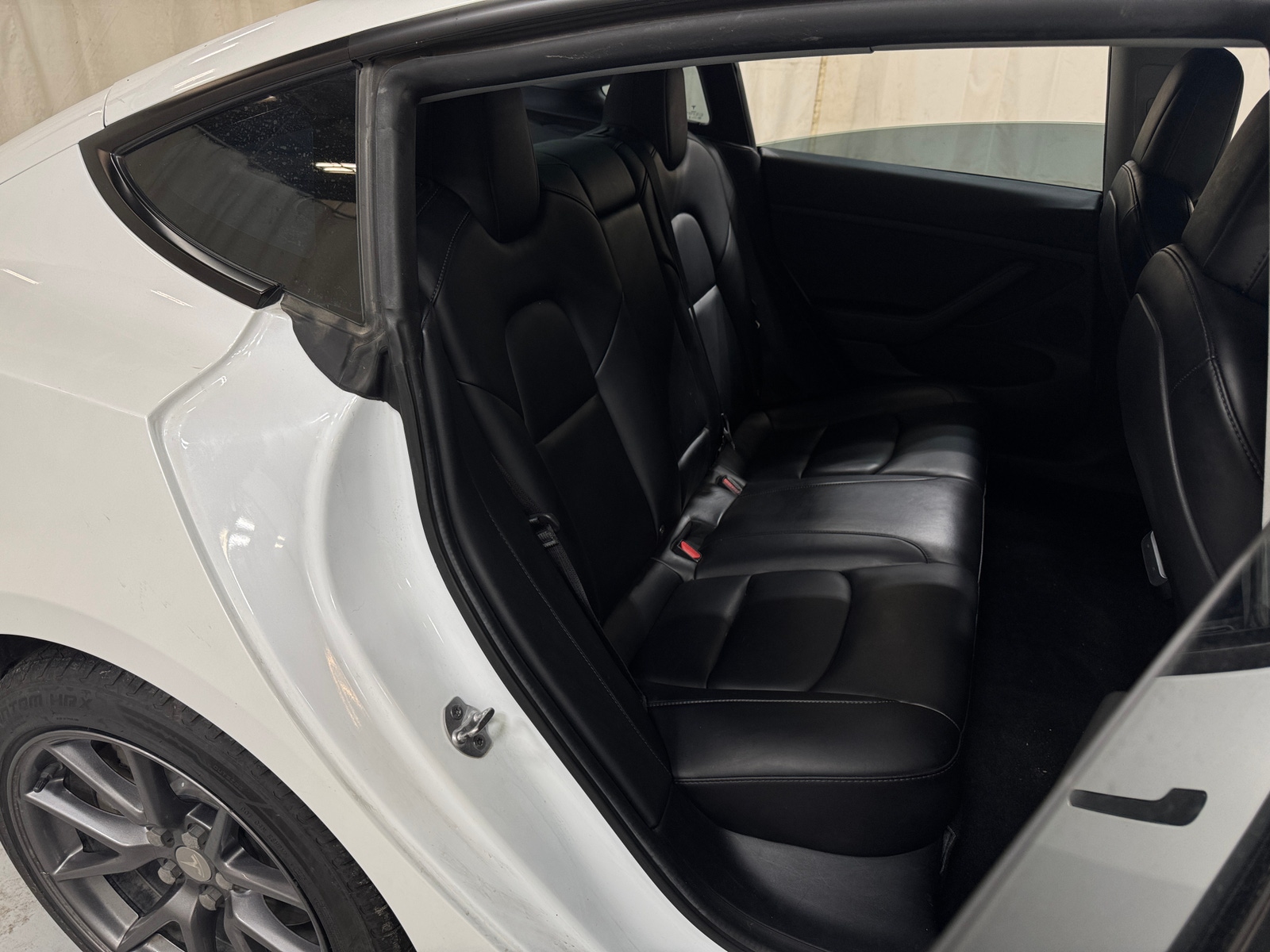 Thumbnail: 2021 Tesla Model 3 - 5
