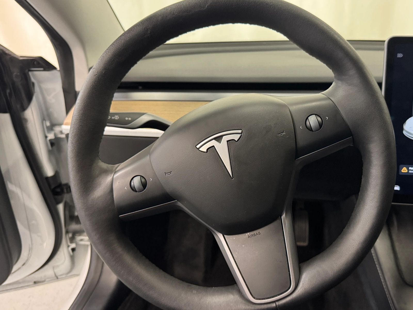 Thumbnail: 2021 Tesla Model 3 - 4