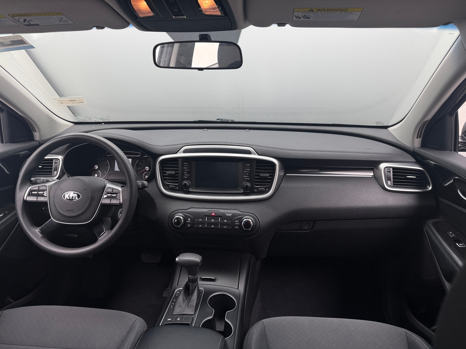 Thumbnail: 2019 Kia Sorento - 3
