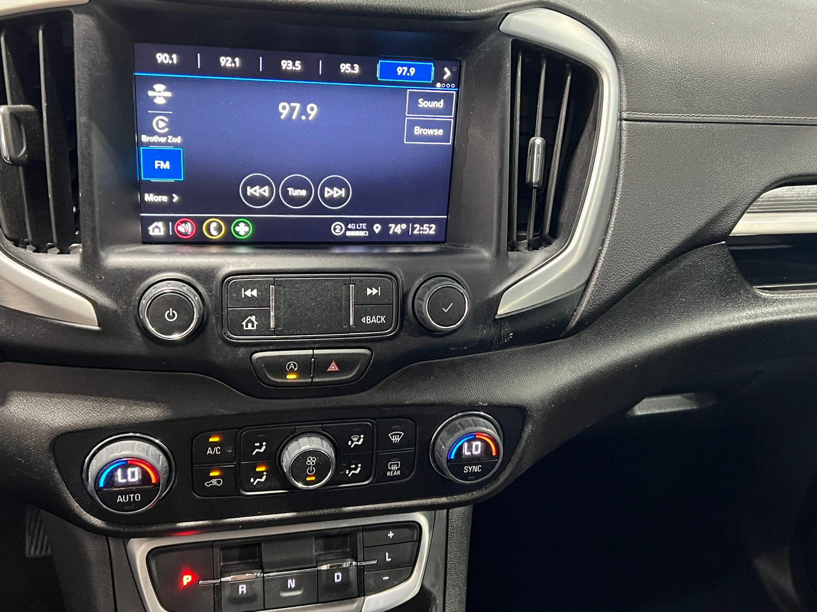Thumbnail: 2024 GMC Terrain - 3