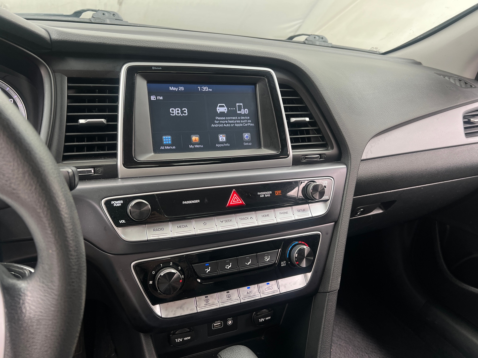 Thumbnail: 2019 Hyundai Sonata - 4