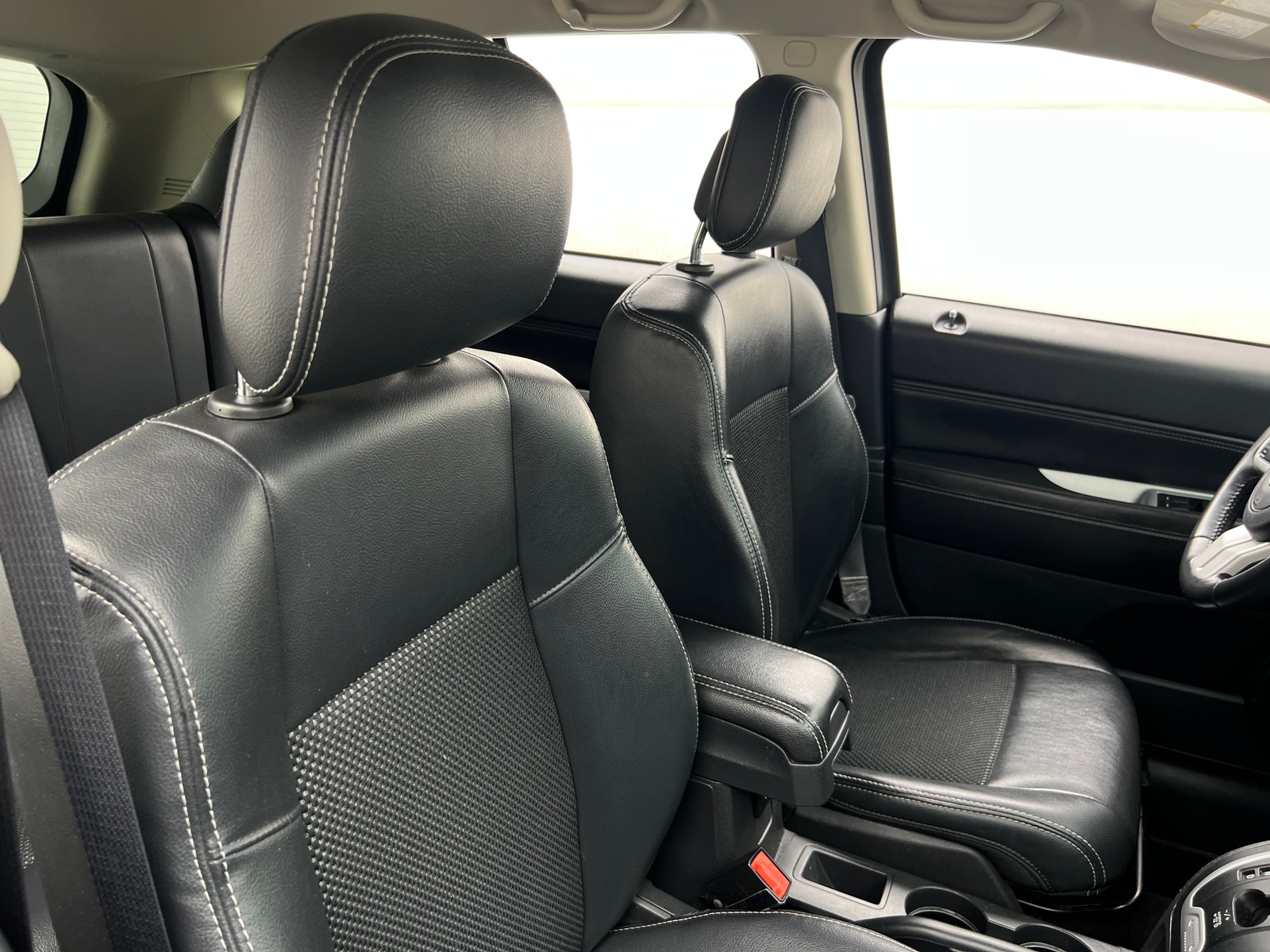 Thumbnail: 2016 Jeep Compass - 2