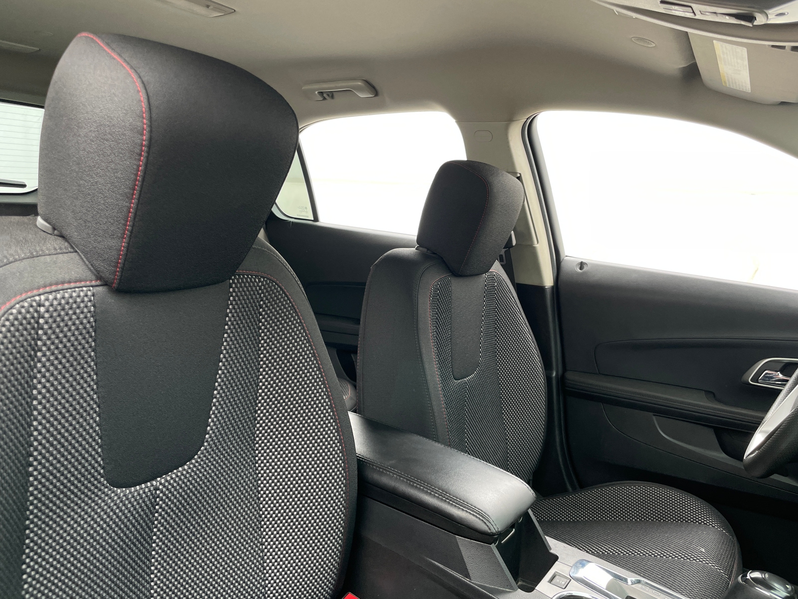 Thumbnail: 2017 Chevrolet Equinox - 2