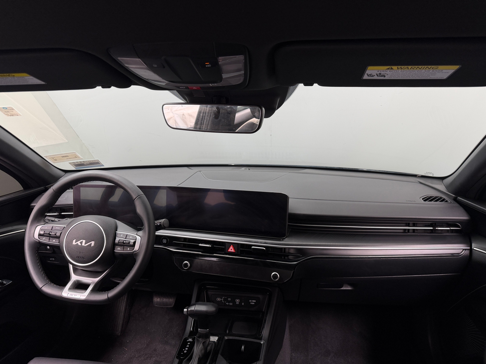 Thumbnail: 2025 Kia K5 - 2