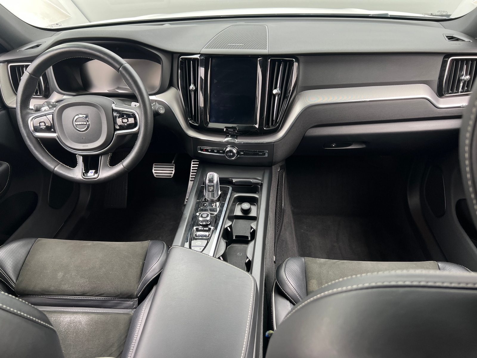 Thumbnail: 2019 Volvo XC60 - 2