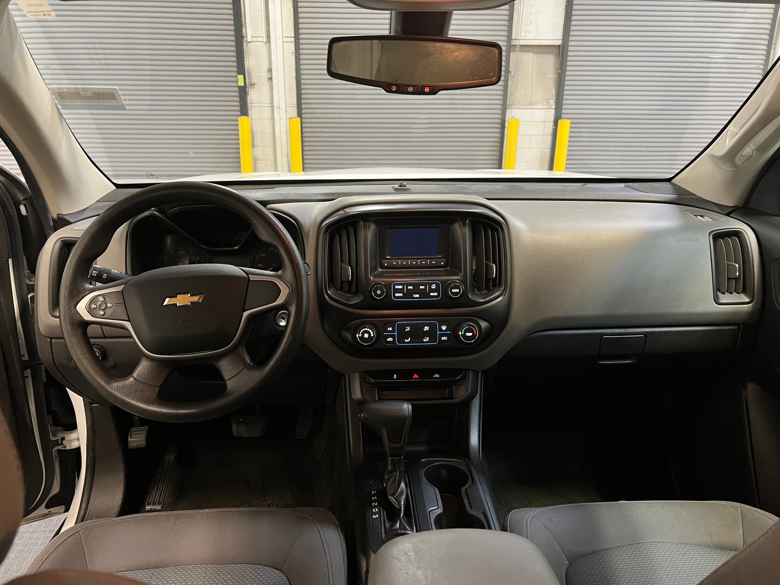 Thumbnail: 2016 Chevrolet Colorado - 3