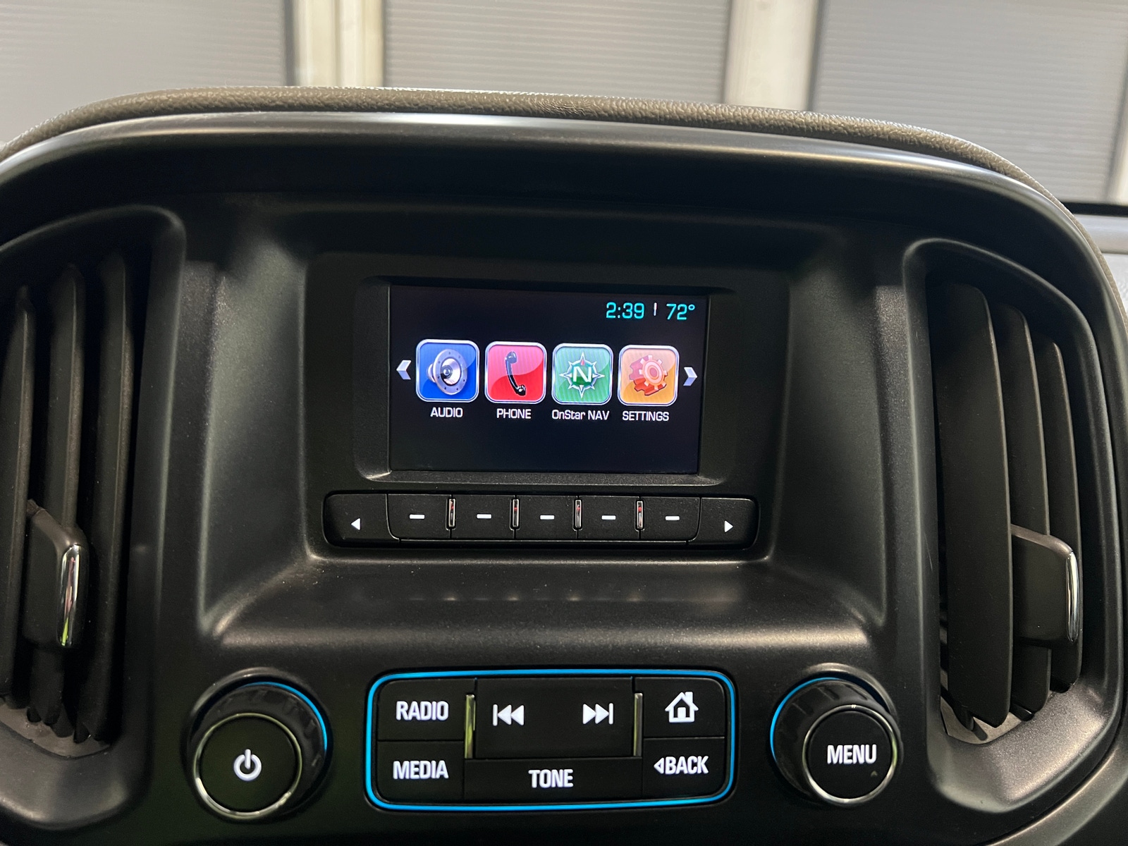 Thumbnail: 2016 Chevrolet Colorado - 4