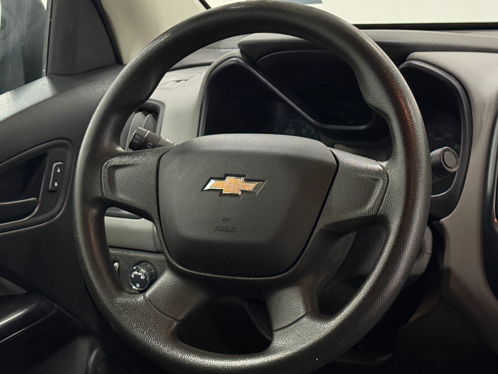 Thumbnail: 2019 Chevrolet Colorado - 5
