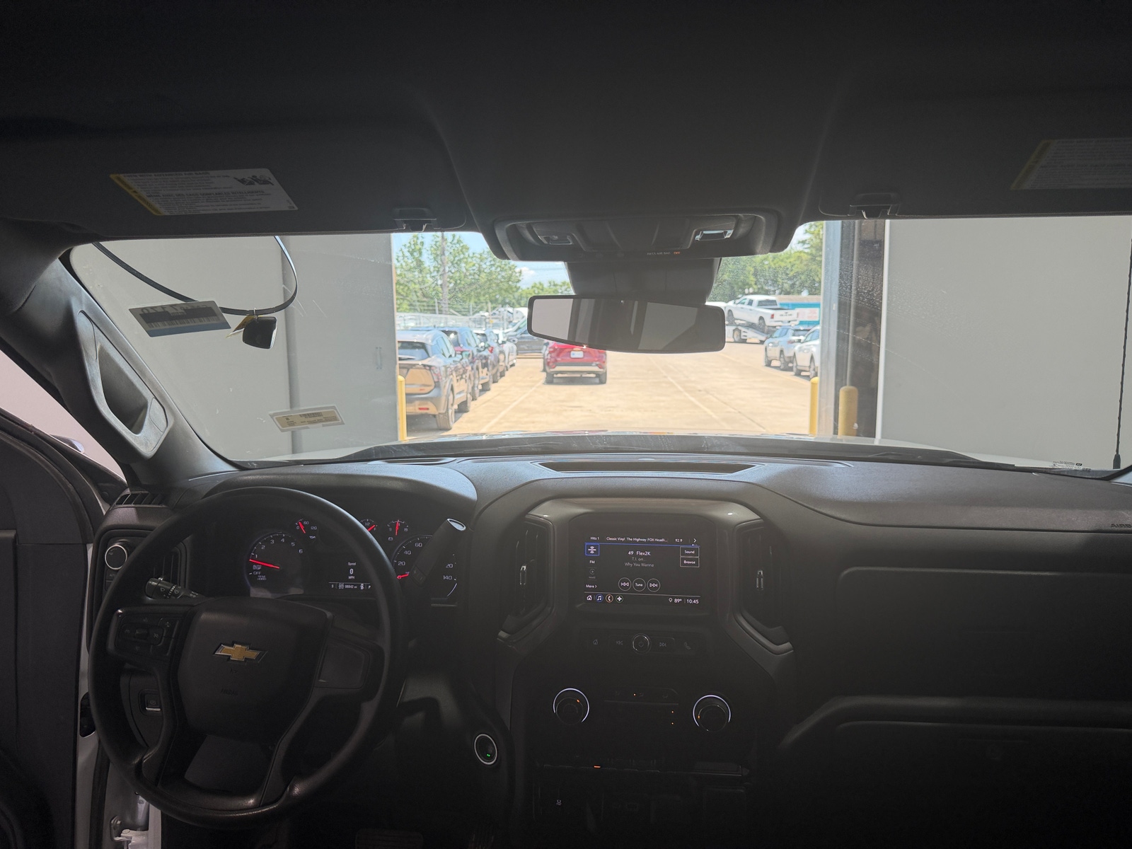 Thumbnail: 2022 Chevrolet Silverado 1500 - 3
