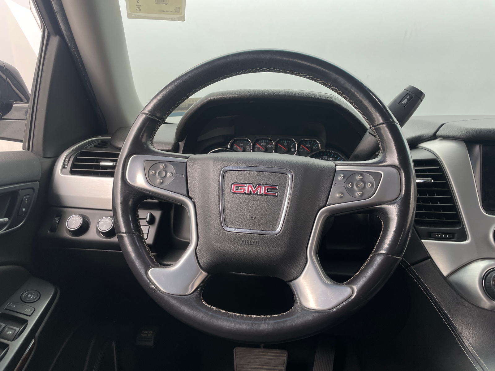 Thumbnail: 2019 GMC Yukon - 5