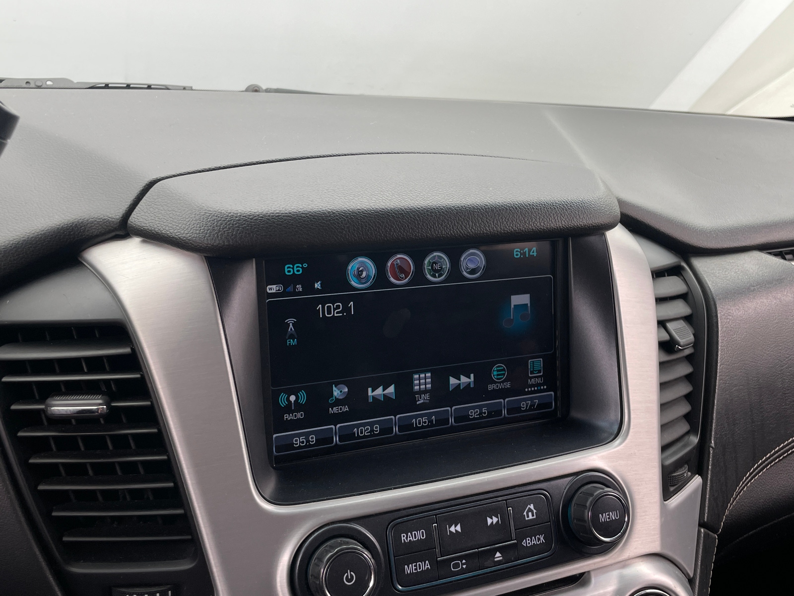 Thumbnail: 2019 GMC Yukon - 4