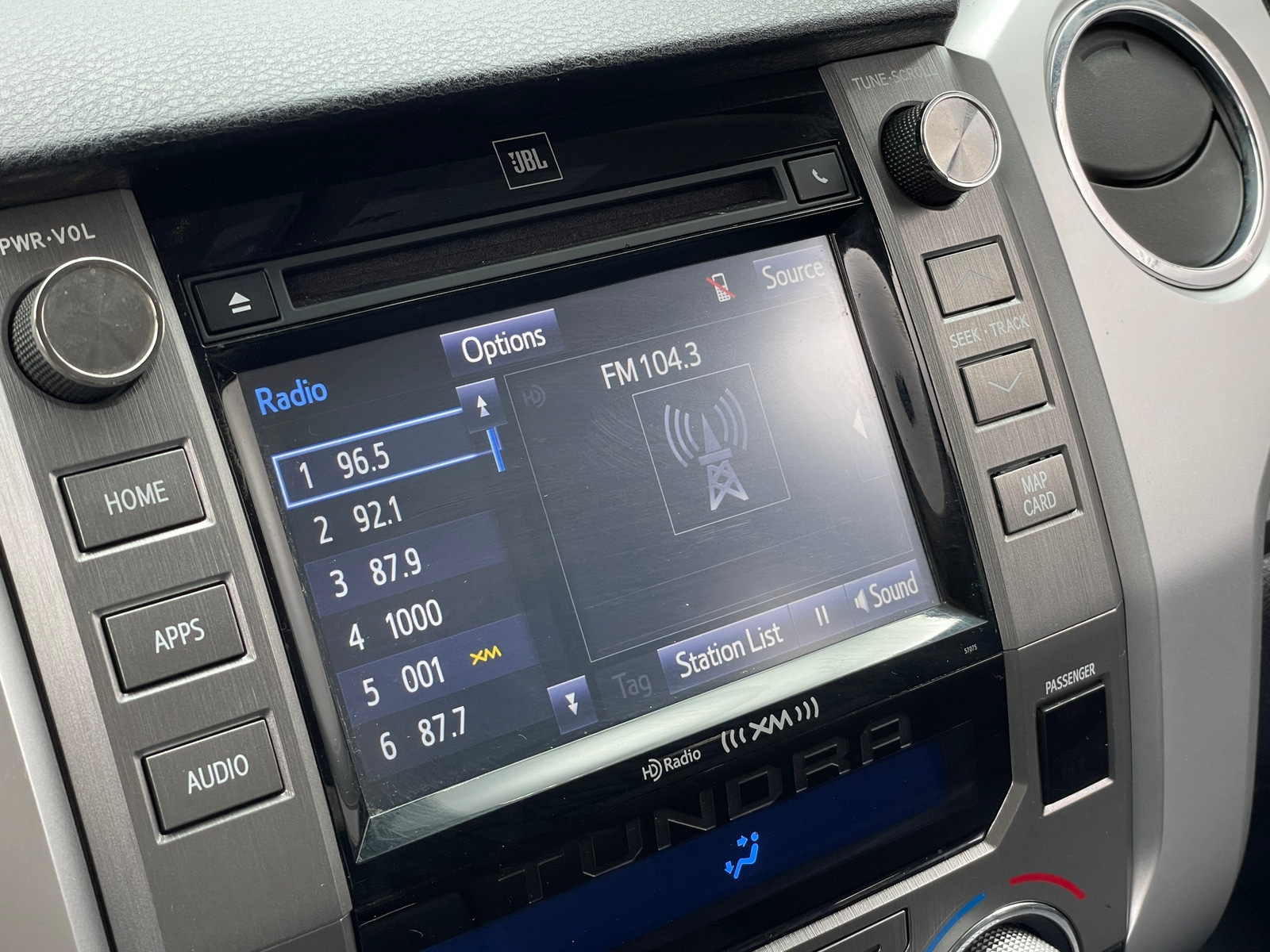 Thumbnail: 2015 Toyota Tundra - 3