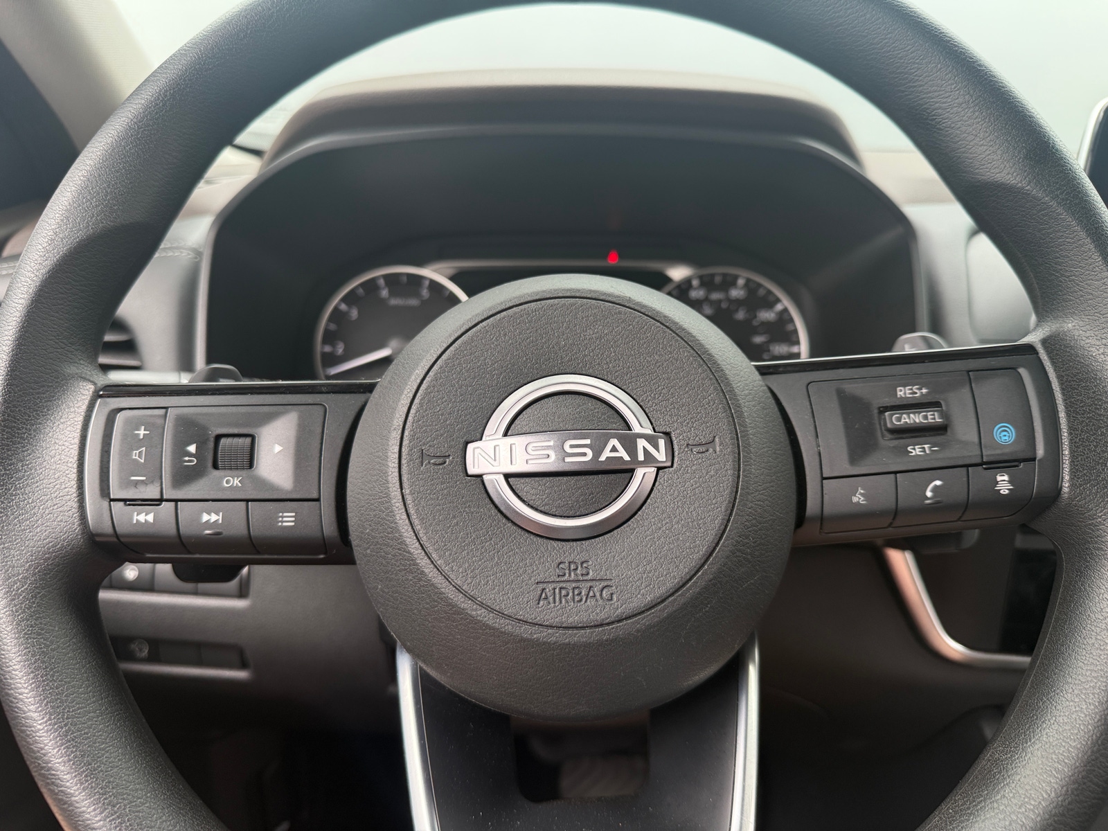 Thumbnail: 2023 Nissan Rogue - 5