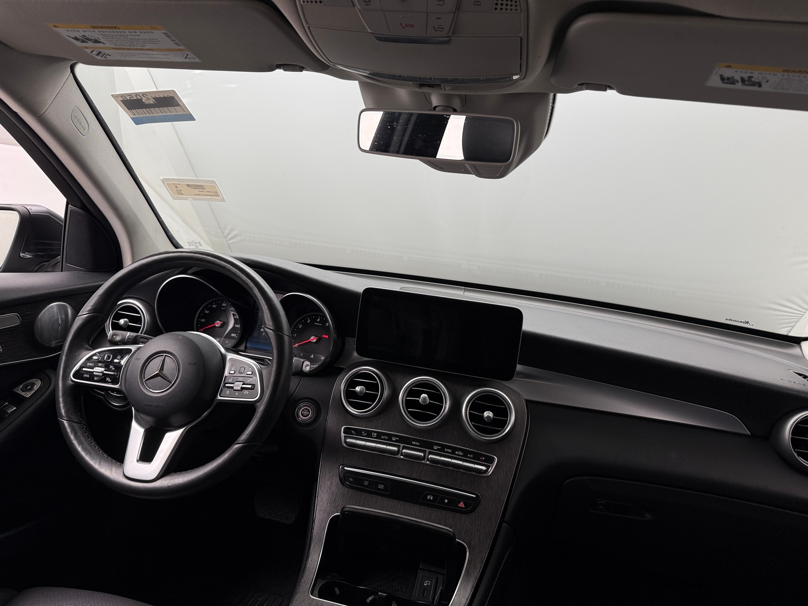 Thumbnail: 2020 Mercedes-Benz GLC - 2