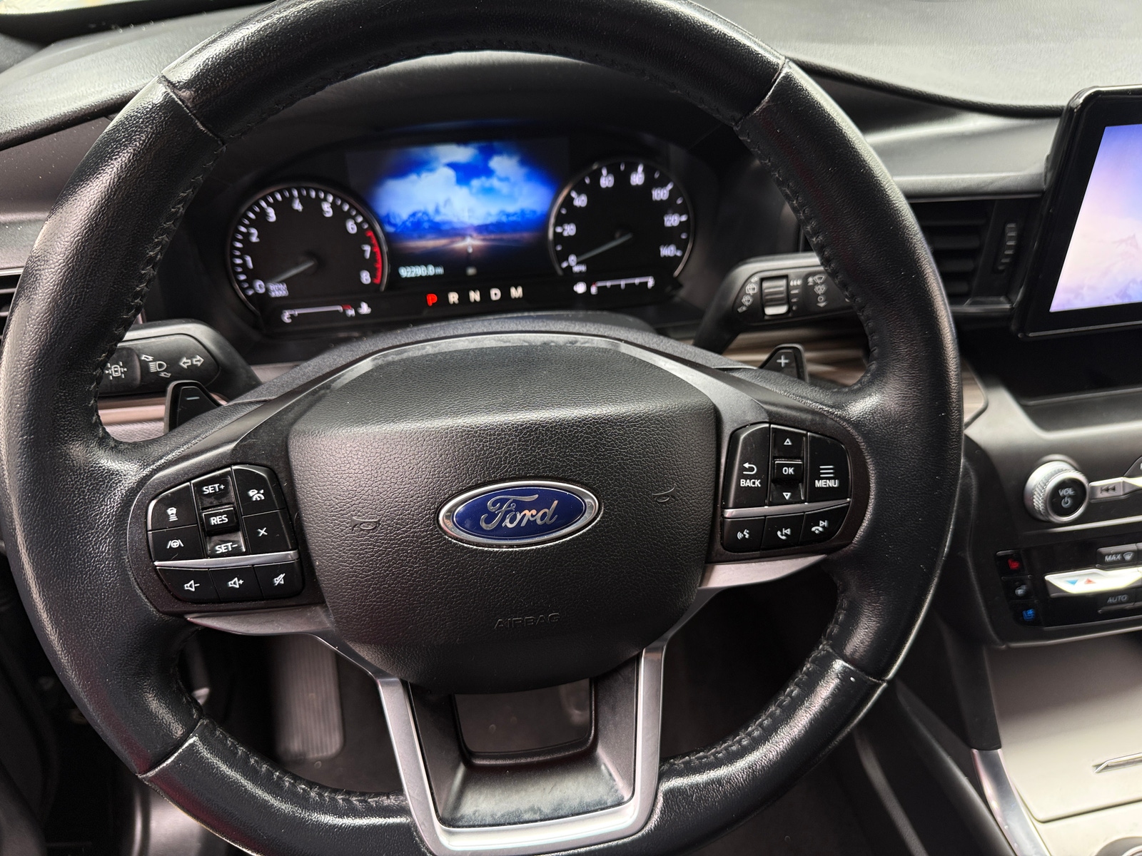 Thumbnail: 2020 Ford Explorer - 4