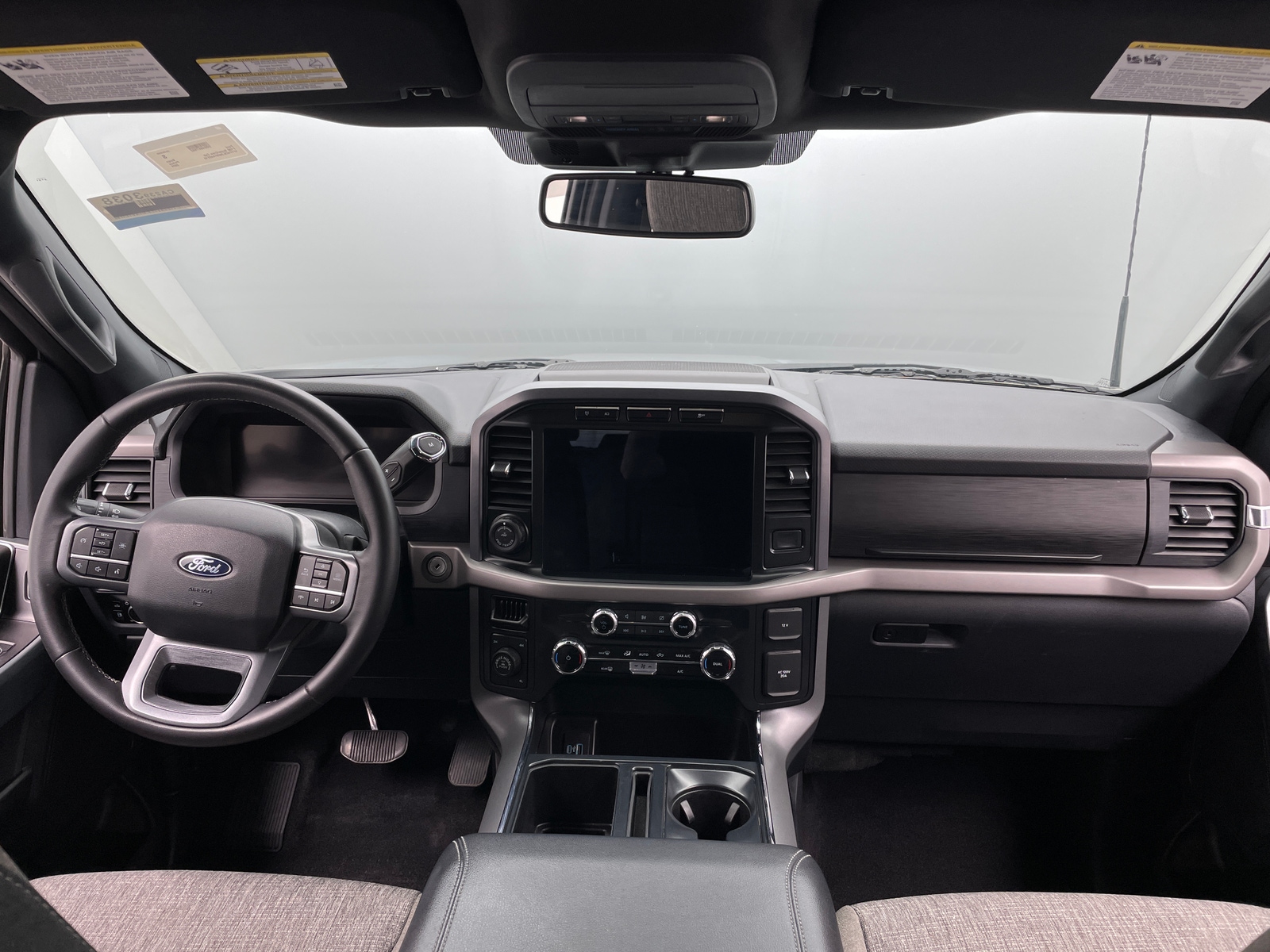 Thumbnail: 2024 Ford Econoline - 3
