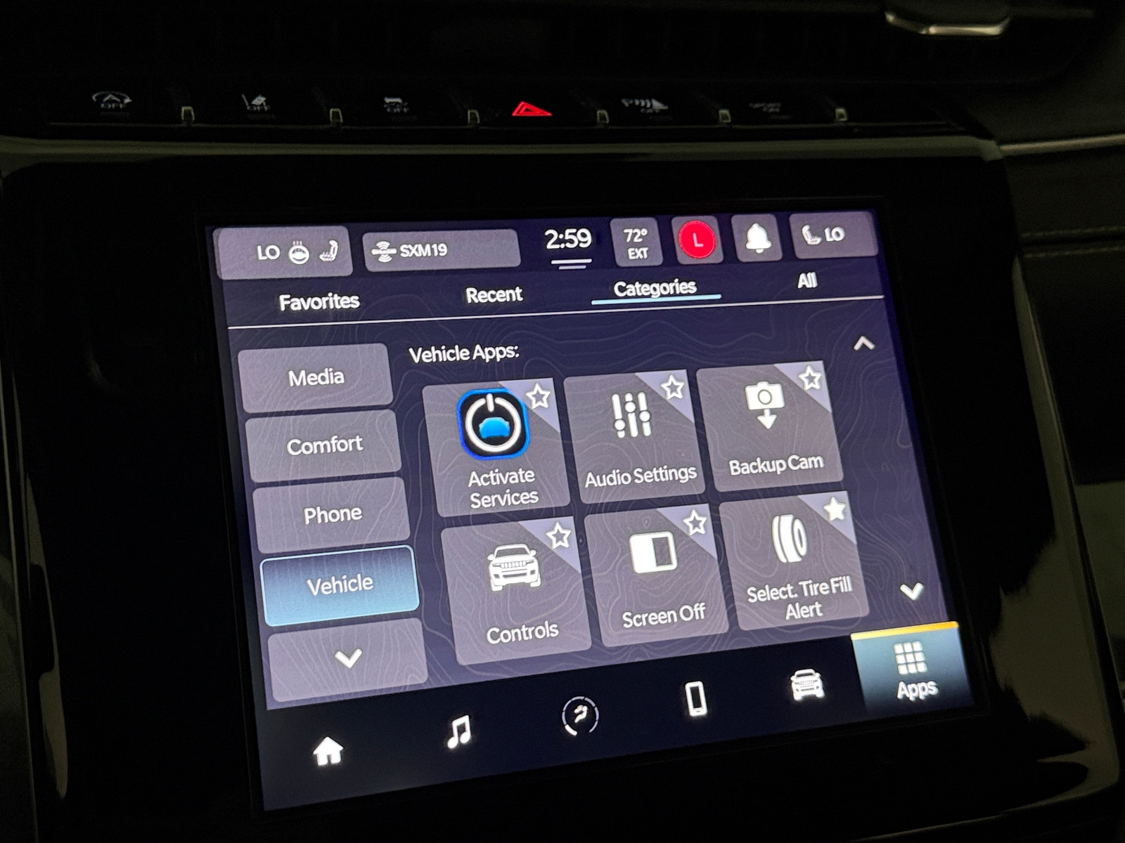 Thumbnail: 2023 Jeep Grand Cherokee - 3