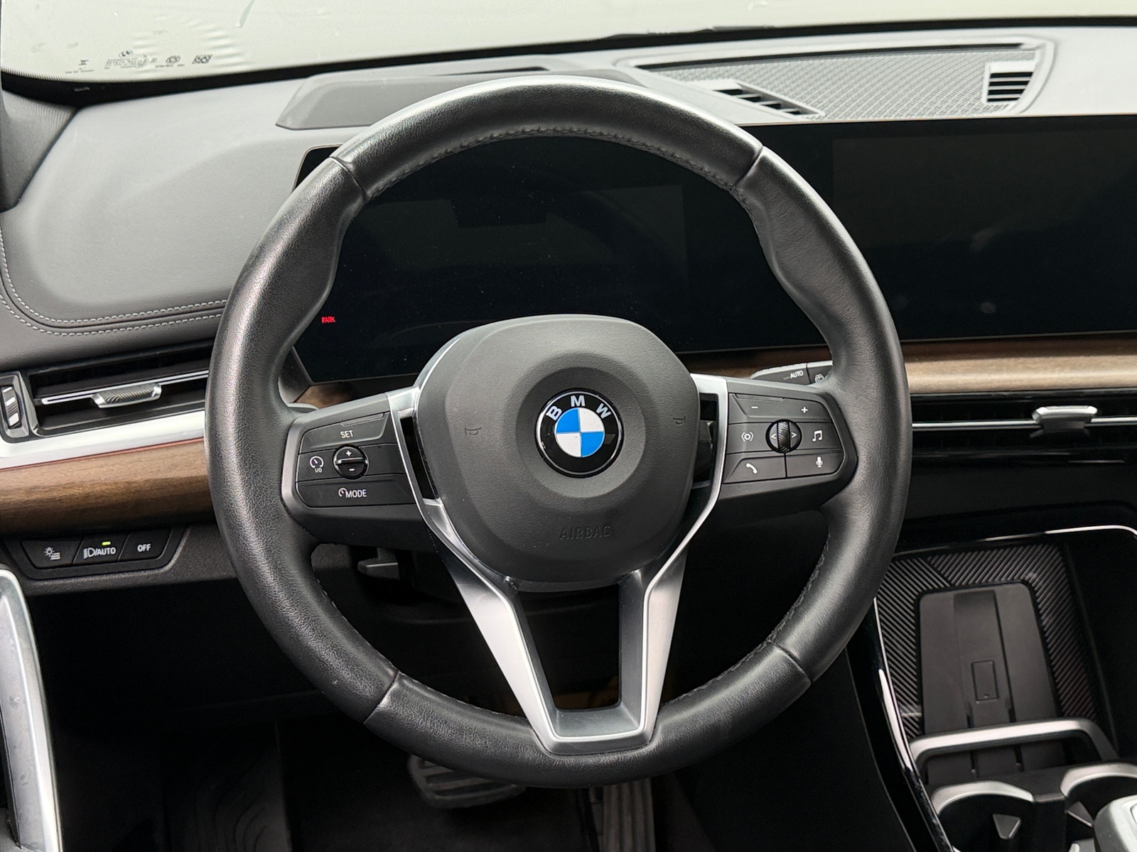 Thumbnail: 2025 BMW X1 - 4