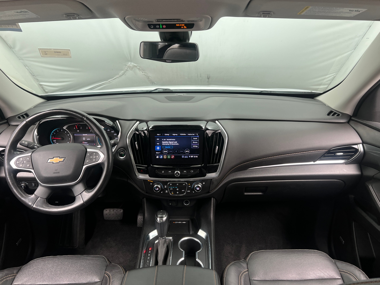 Thumbnail: 2020 Chevrolet Traverse - 2