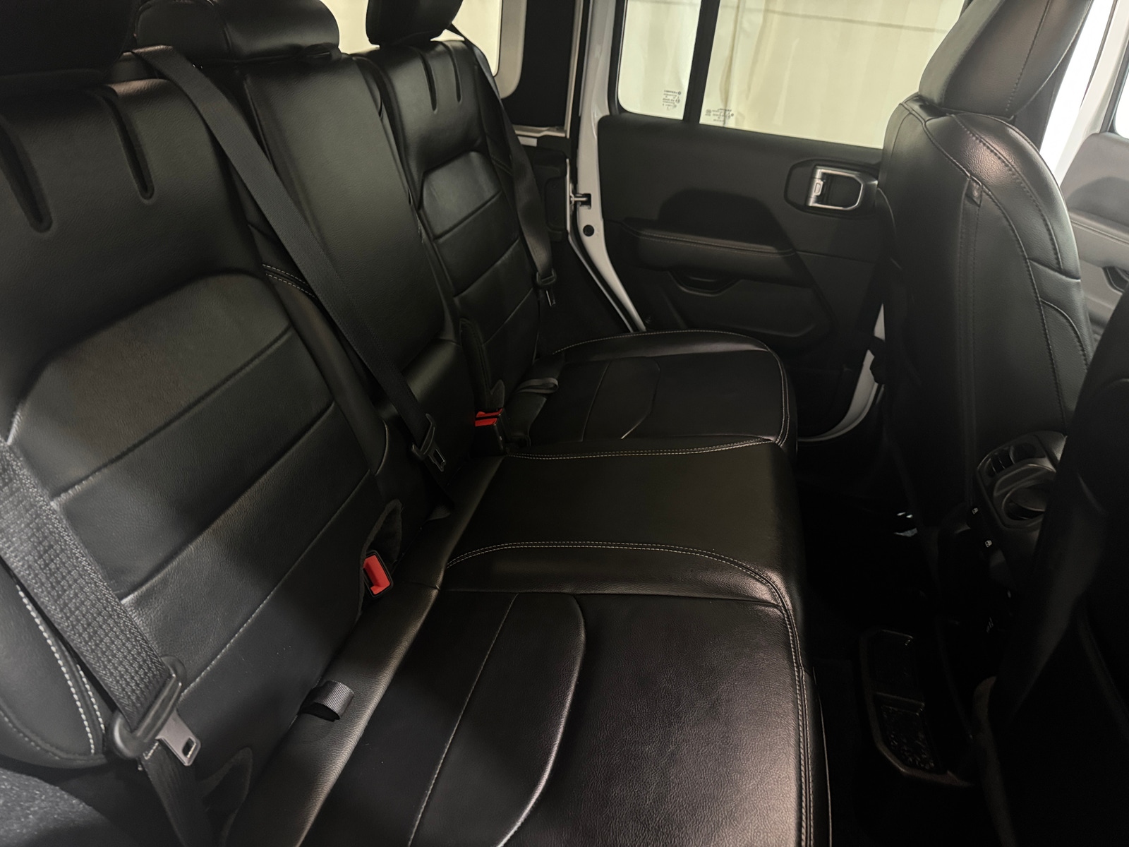 Thumbnail: 2022 Jeep Wrangler - 5