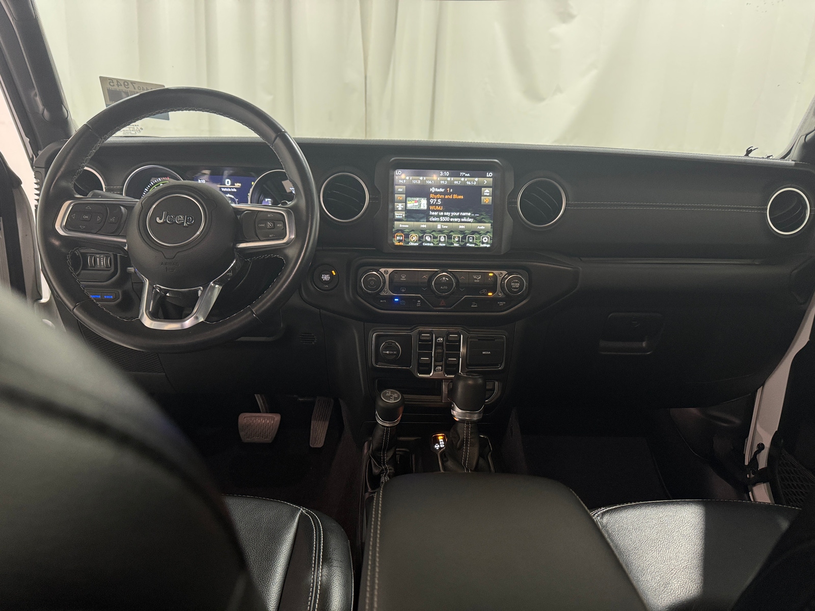 Thumbnail: 2022 Jeep Wrangler - 2