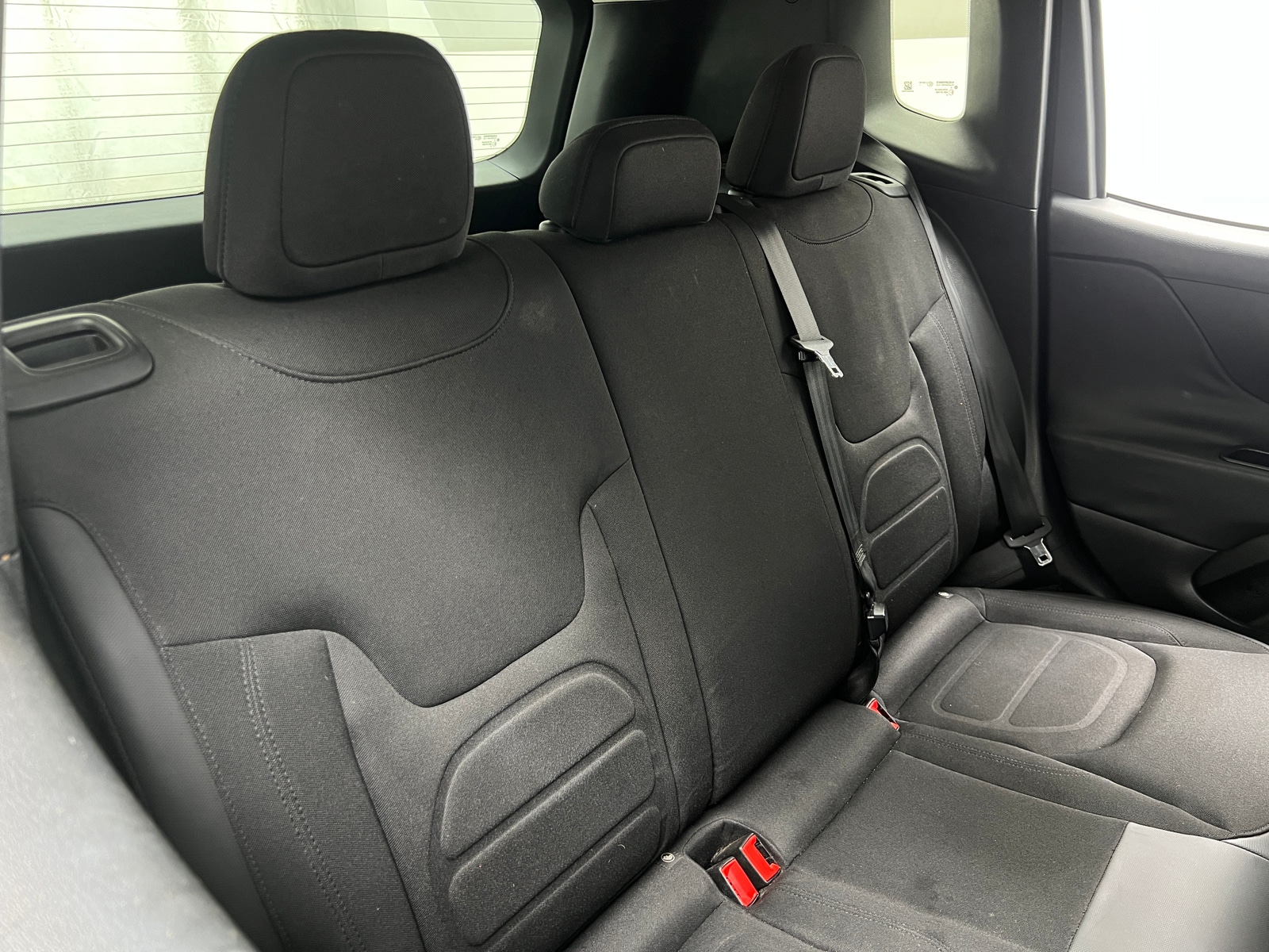 Thumbnail: 2017 Jeep Renegade - 6