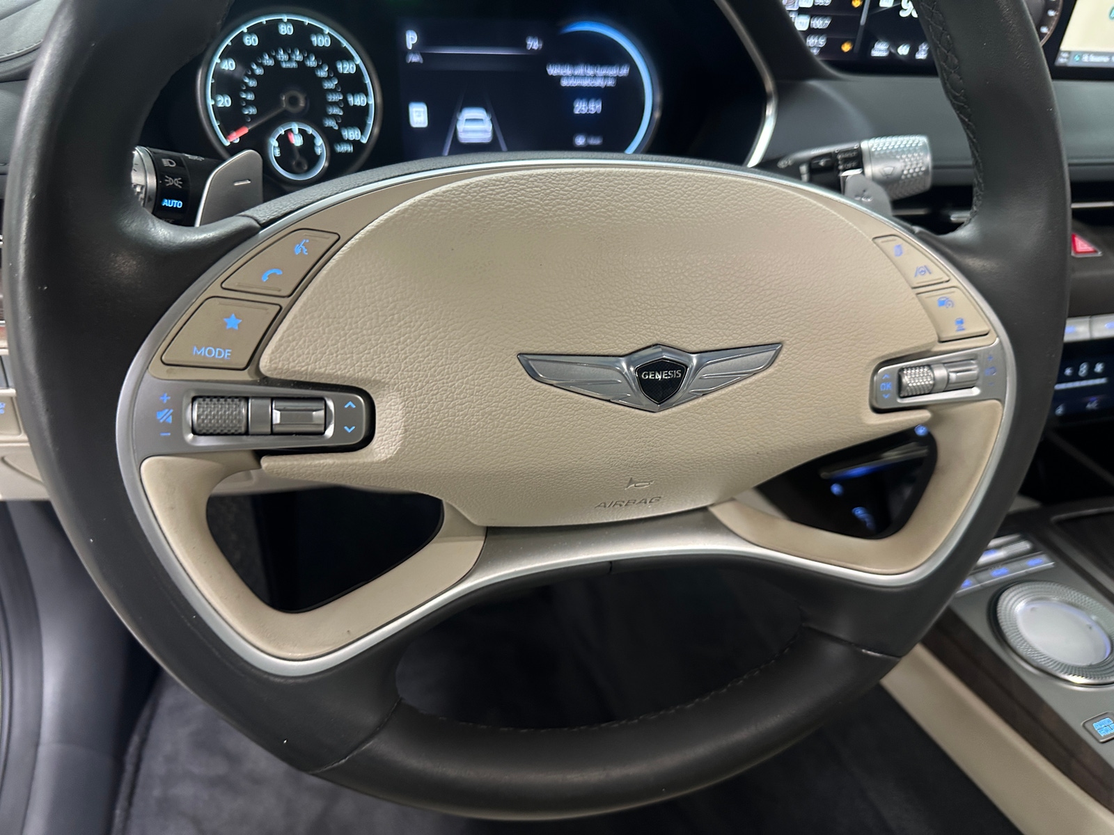 Thumbnail: 2022 Genesis G80 - 4