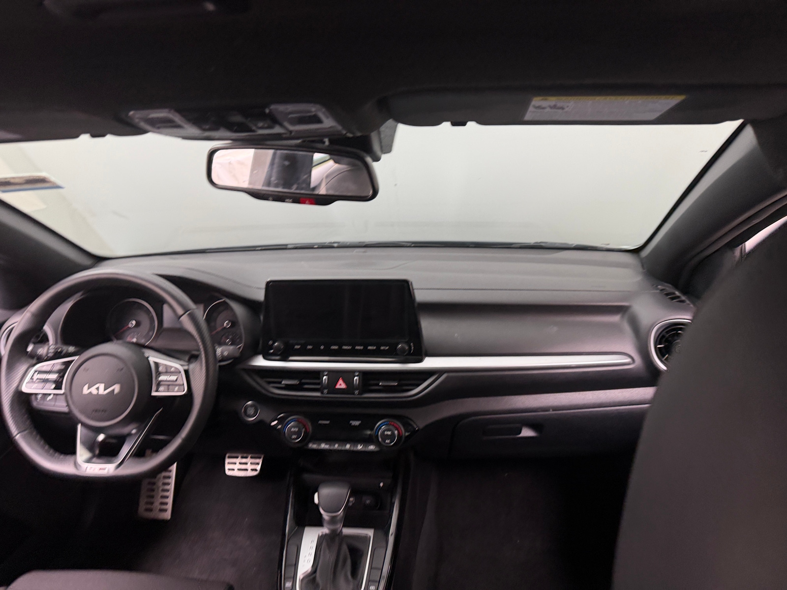 Thumbnail: 2024 Kia Forte - 3
