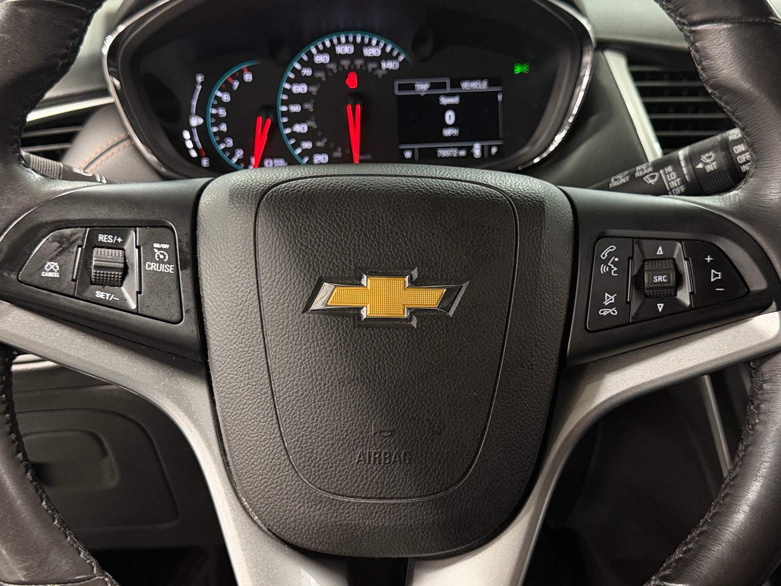 Thumbnail: 2017 Chevrolet Trax - 5