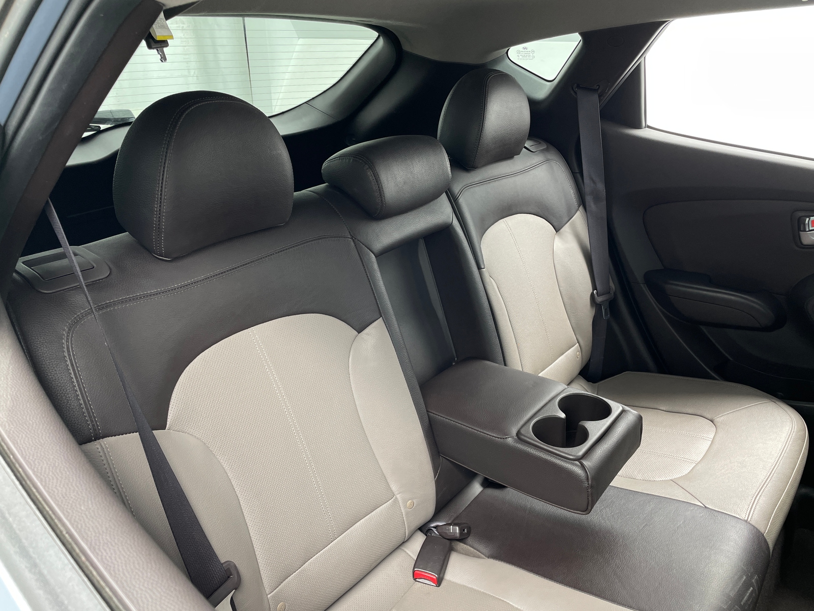 Thumbnail: 2011 Hyundai Tucson - 5