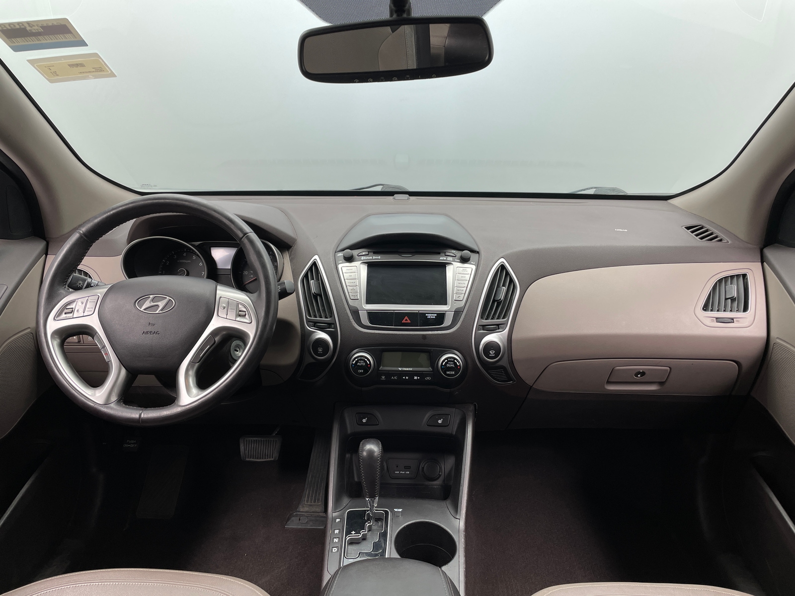 Thumbnail: 2011 Hyundai Tucson - 2