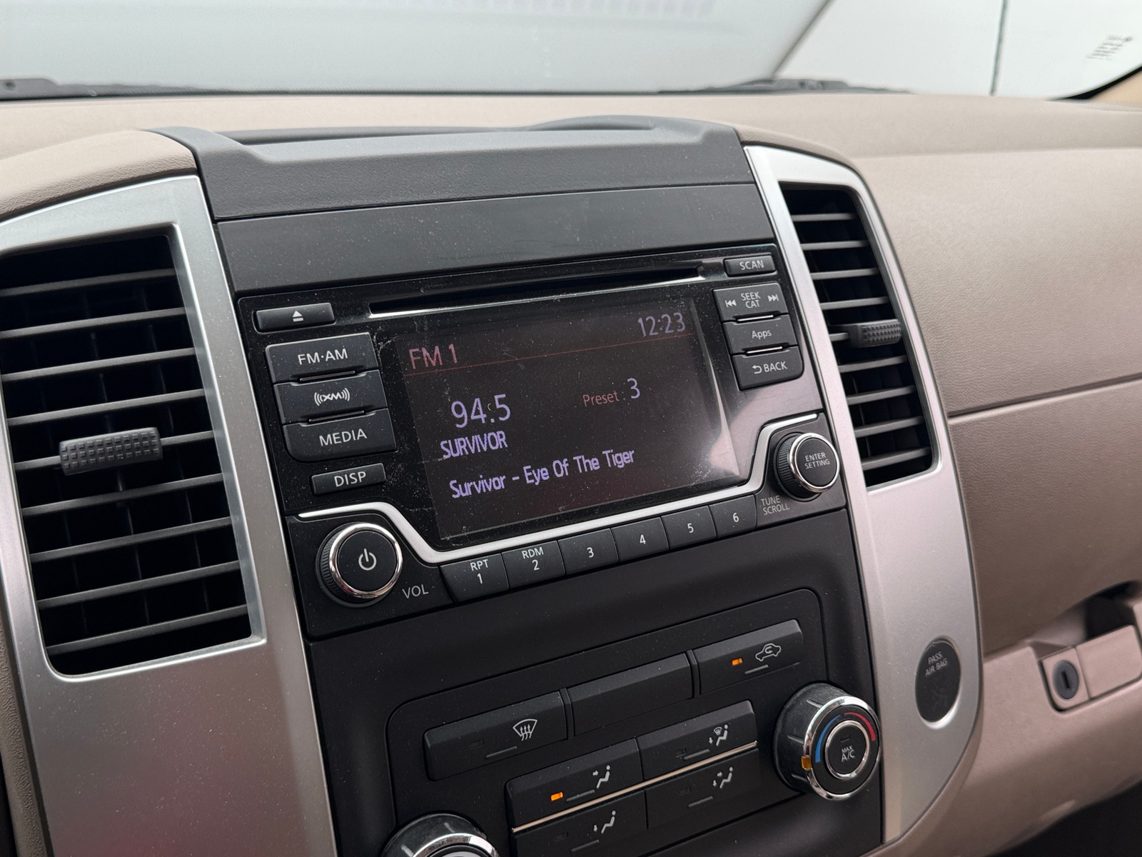Thumbnail: 2016 Nissan Frontier - 4