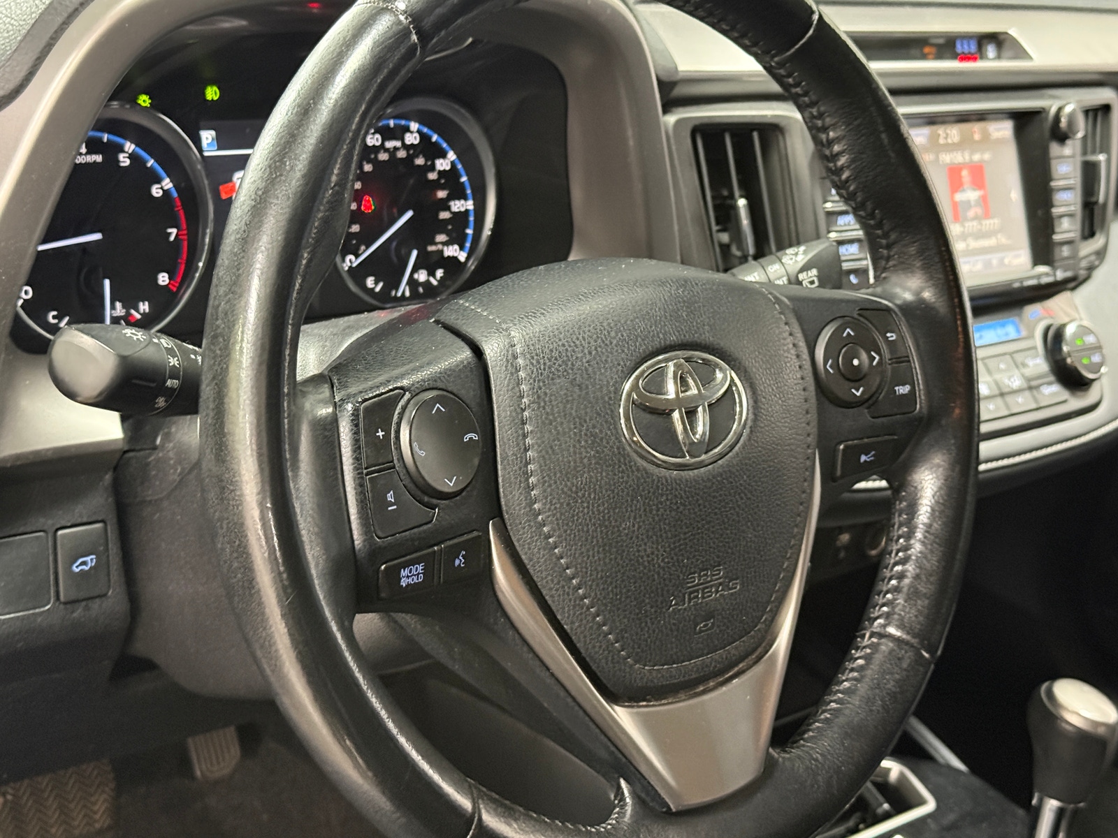 Thumbnail: 2017 Toyota RAV4 - 4