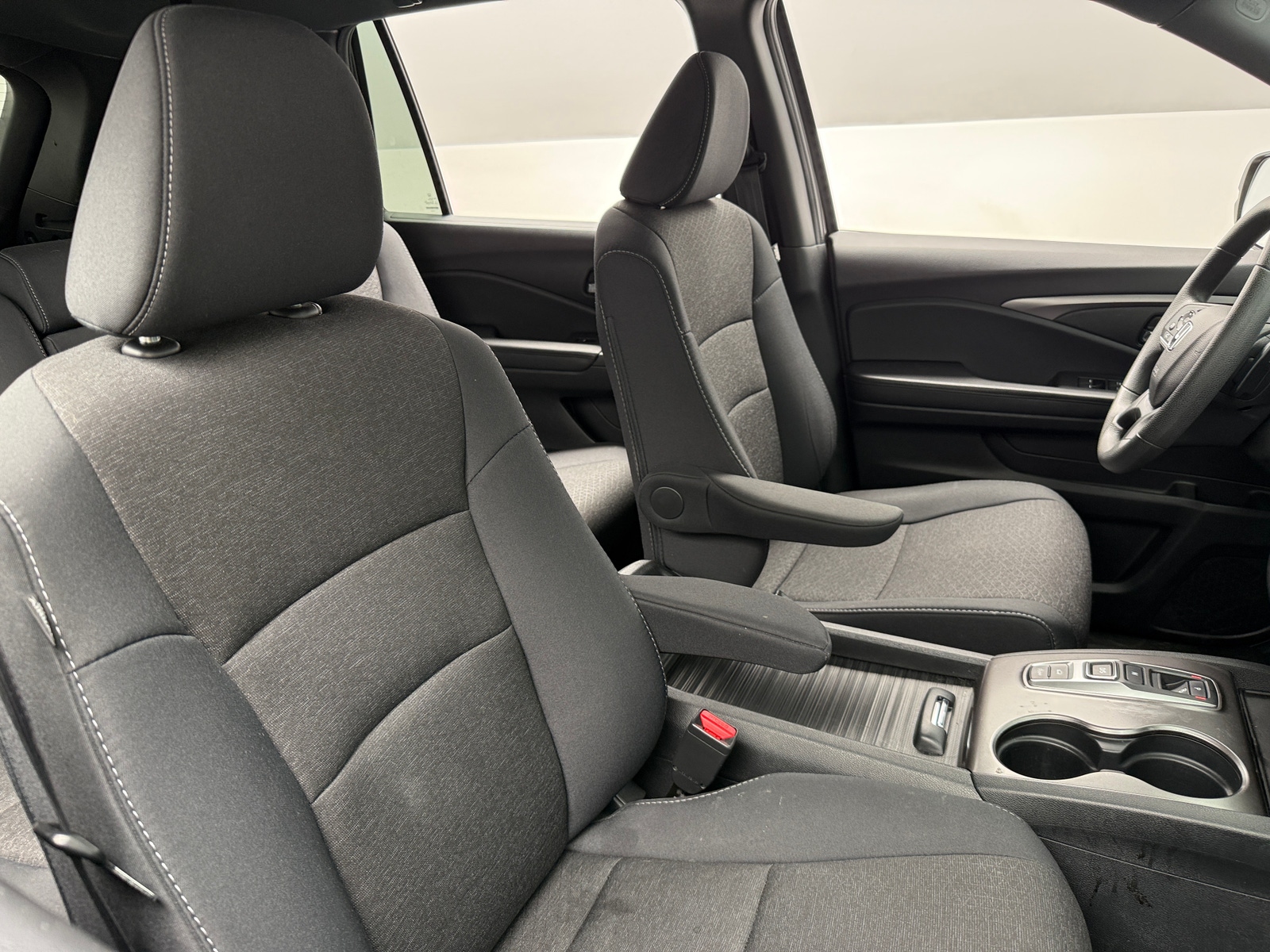 Thumbnail: 2021 Honda Passport - 2