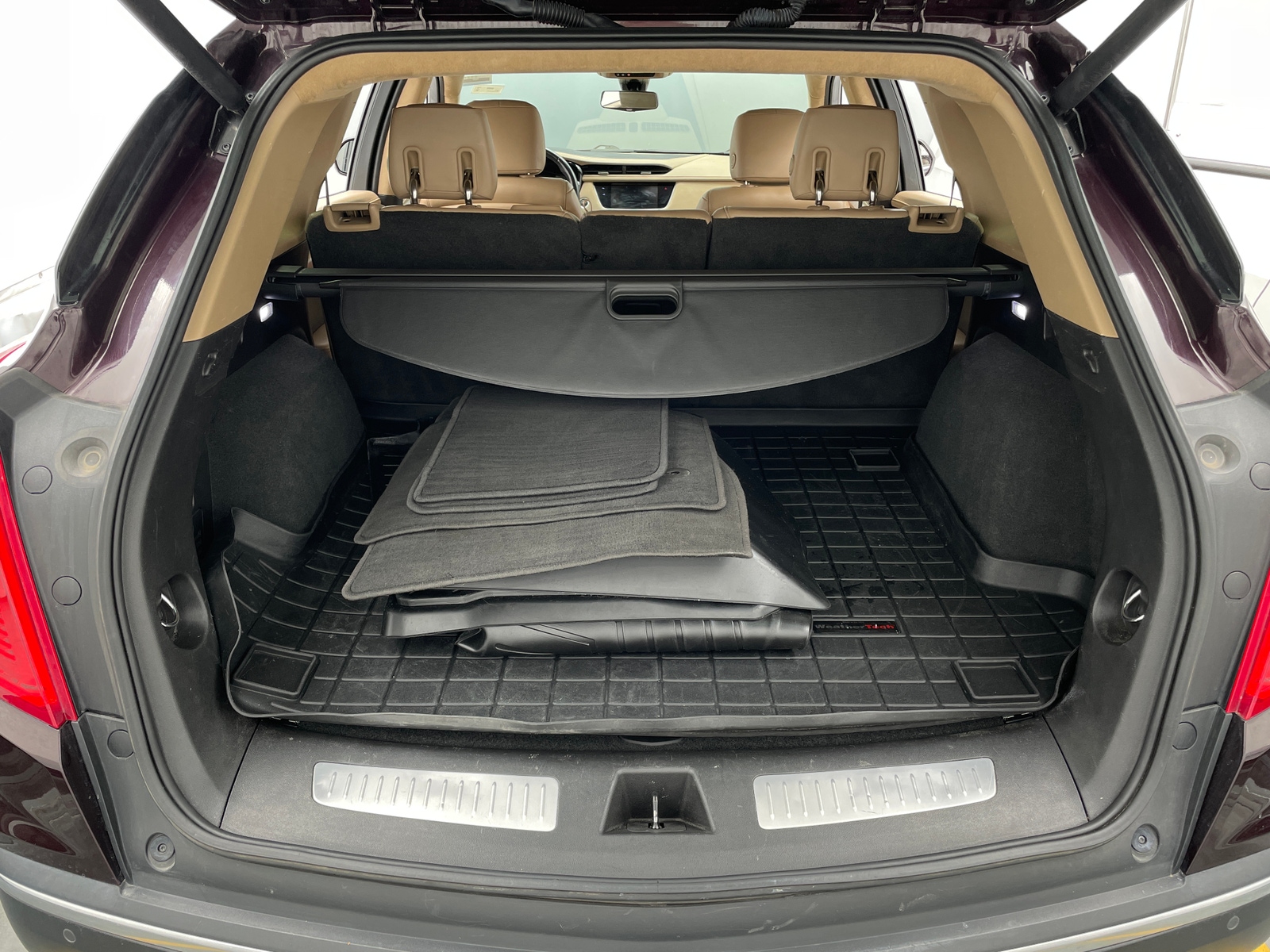 Thumbnail: 2018 Cadillac XT5 - 6