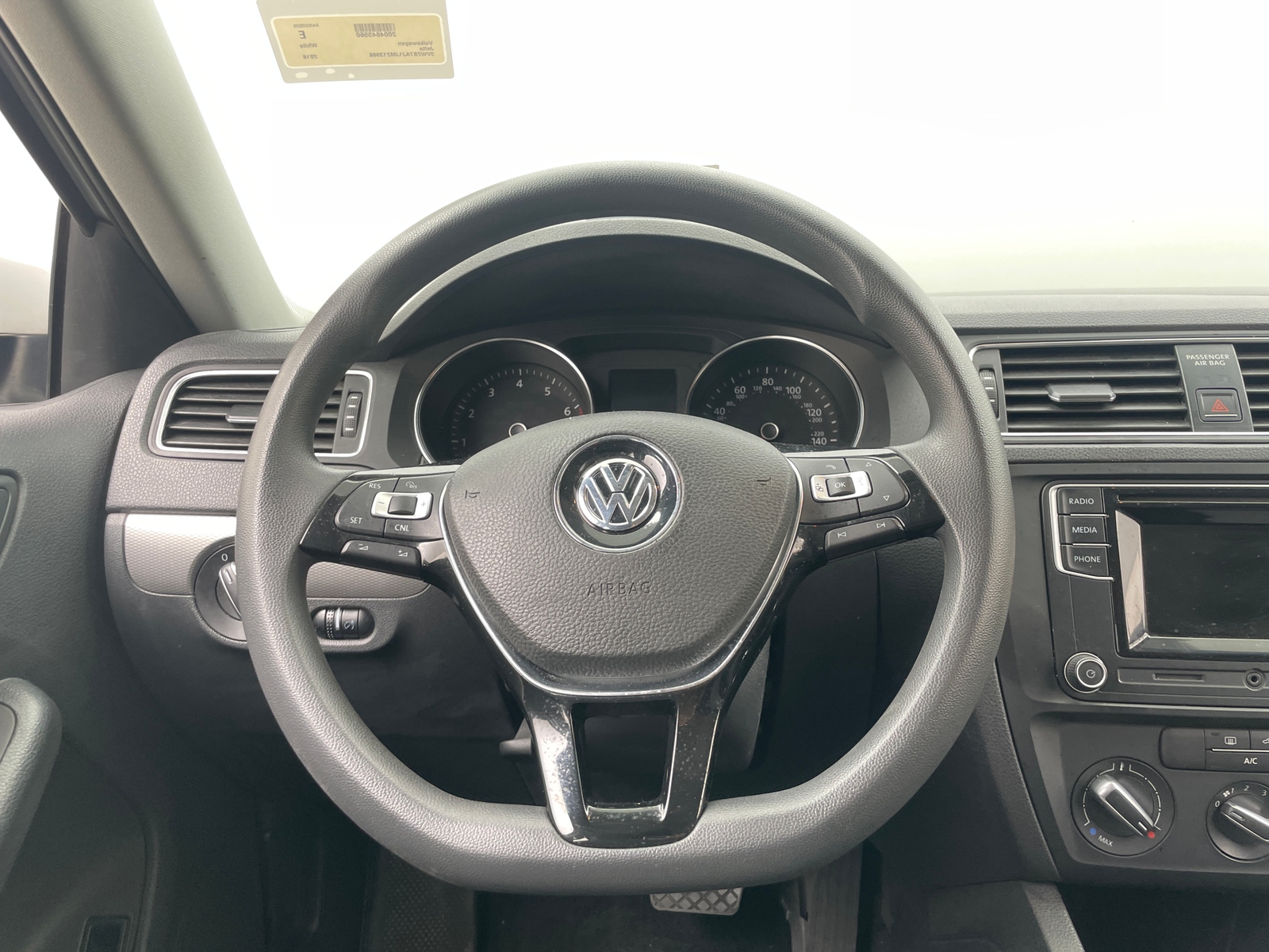 Thumbnail: 2018 Volkswagen Jetta - 5