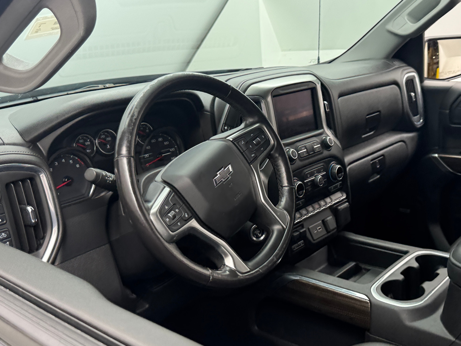 Thumbnail: 2021 Chevrolet Silverado 1500 - 4