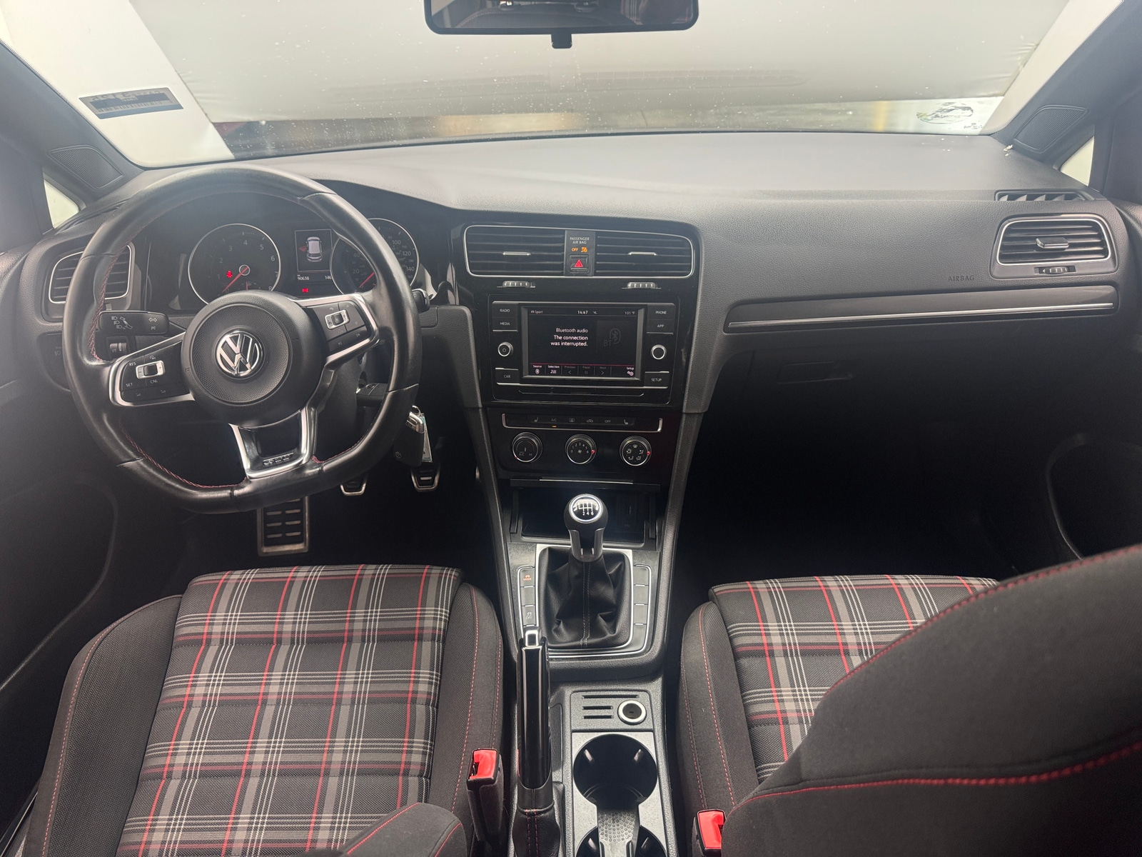 Thumbnail: 2018 Volkswagen Golf - 3