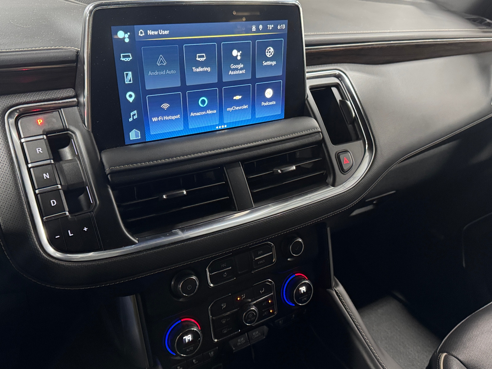 Thumbnail: 2024 Chevrolet Suburban - 3