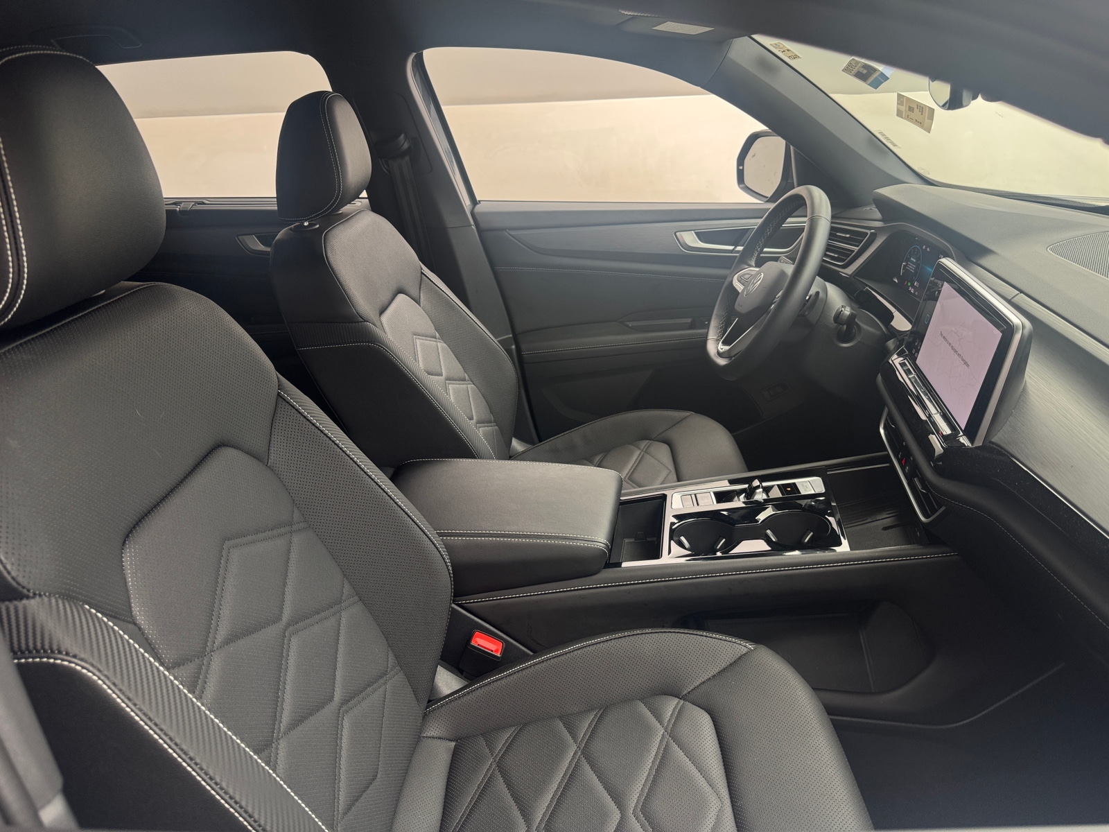 Thumbnail: 2025 Volkswagen Atlas - 2